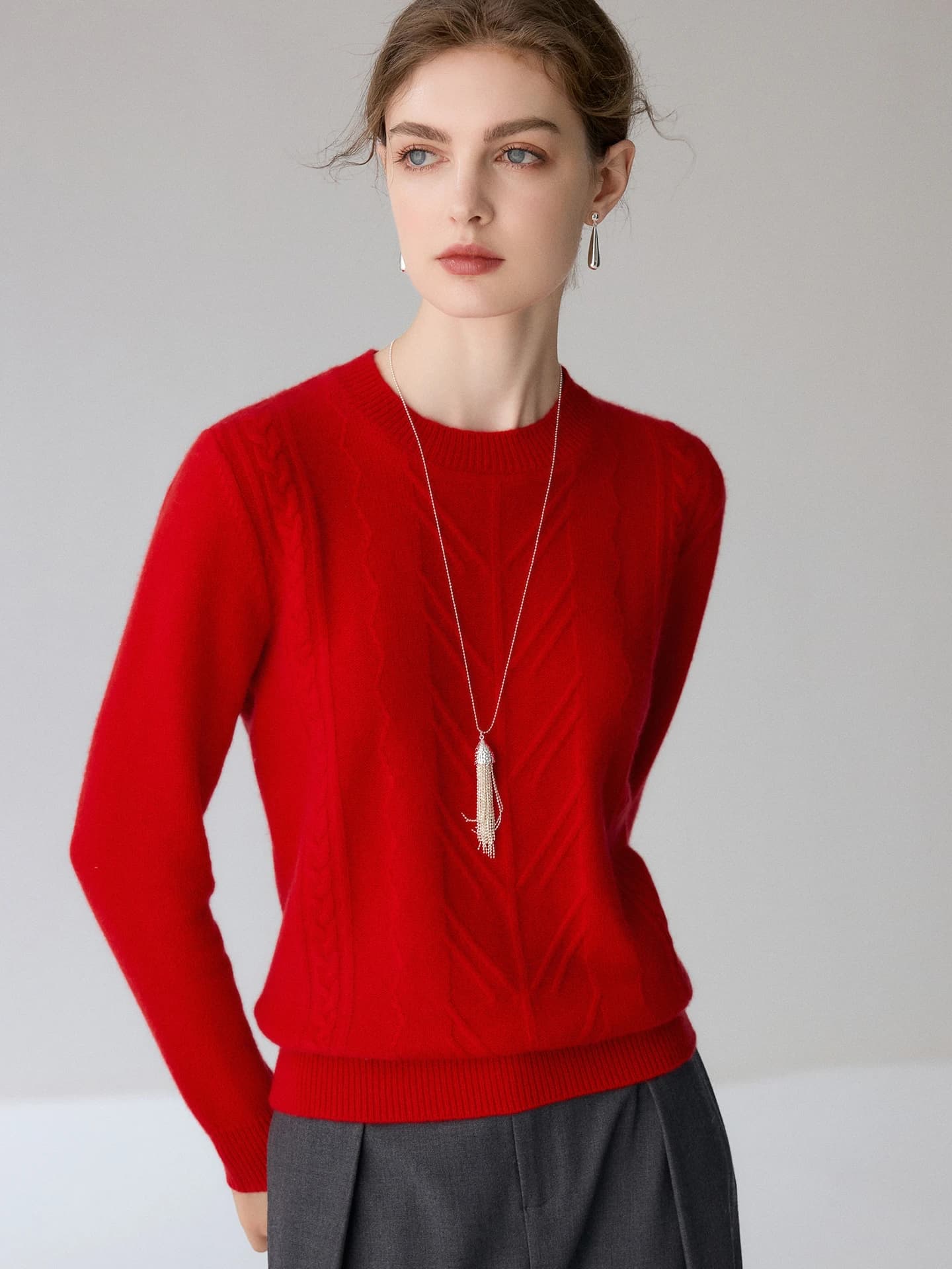 7-Gauge Heavyweight Crew-Neck Cable-Knit · FRONT