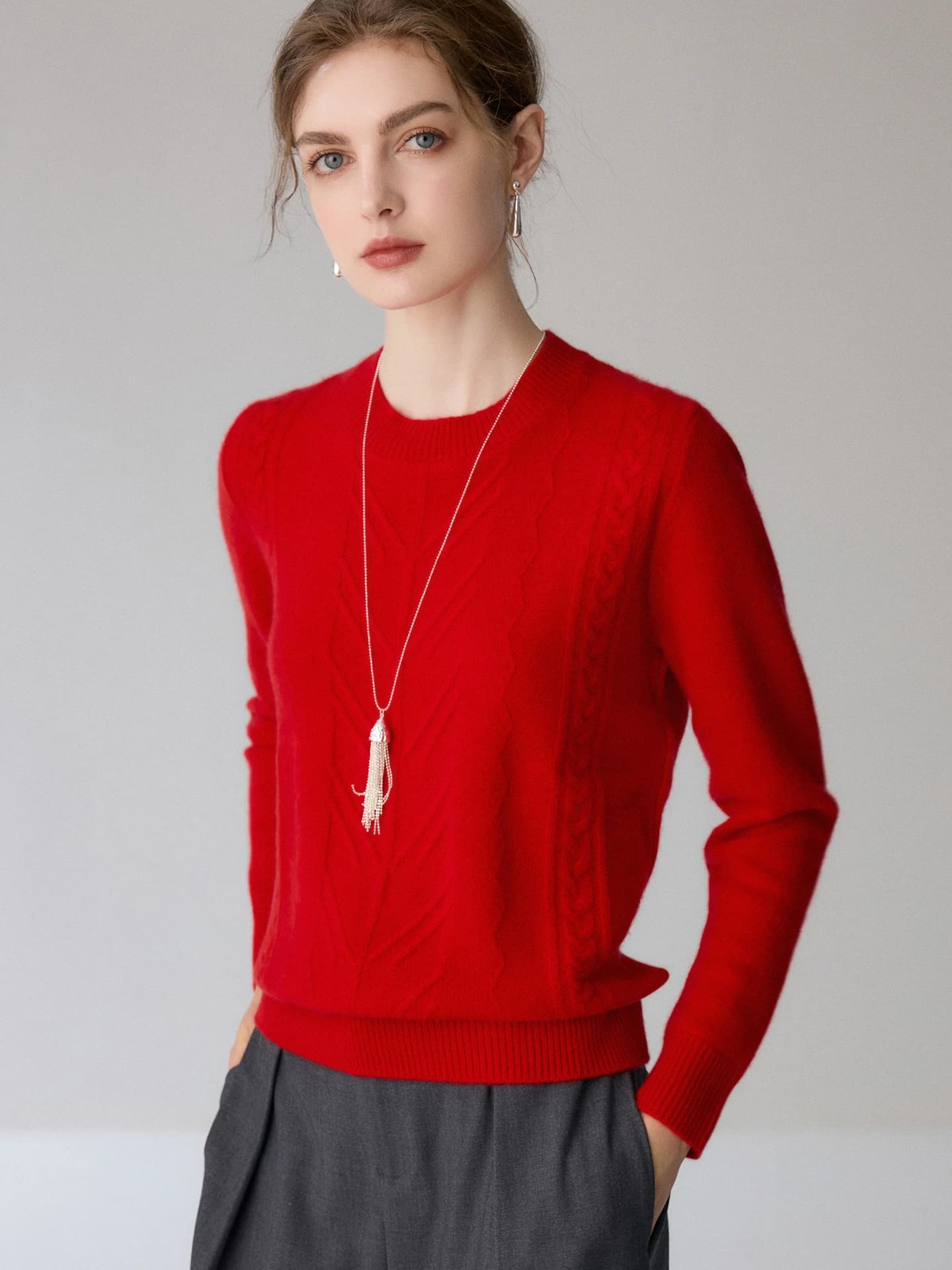 7-Gauge Heavyweight Crew-Neck Cable-Knit · FRONT