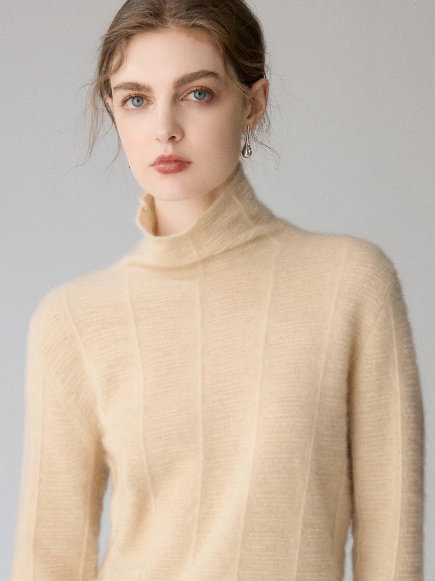 12-Gauge Slouch-Neck Irregular-Rib · FRONT