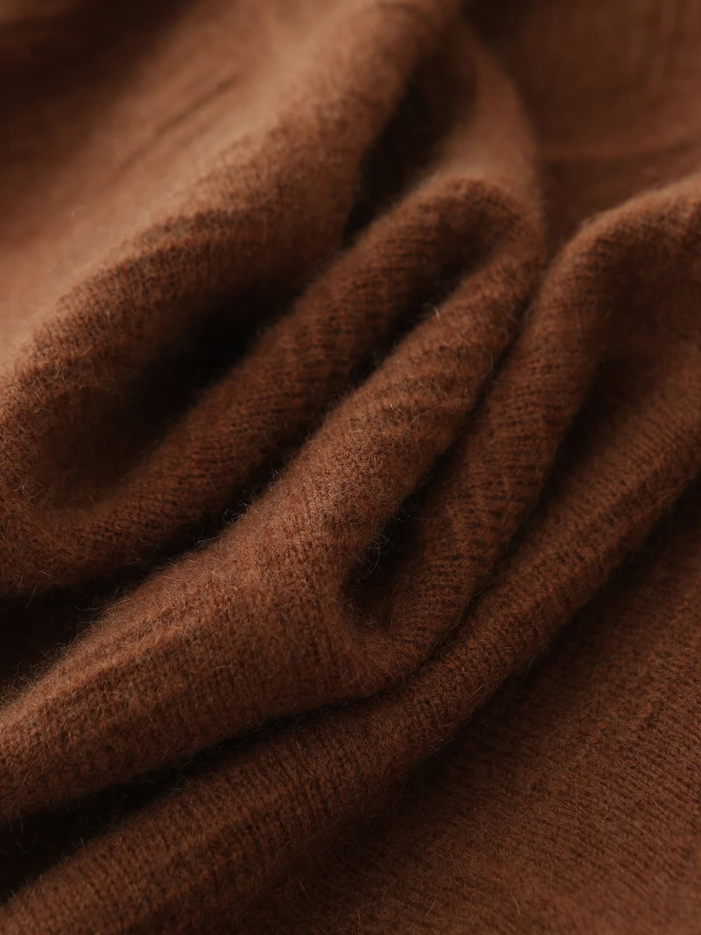 12-Gauge Slouch-Neck Irregular-Rib · DETAIL