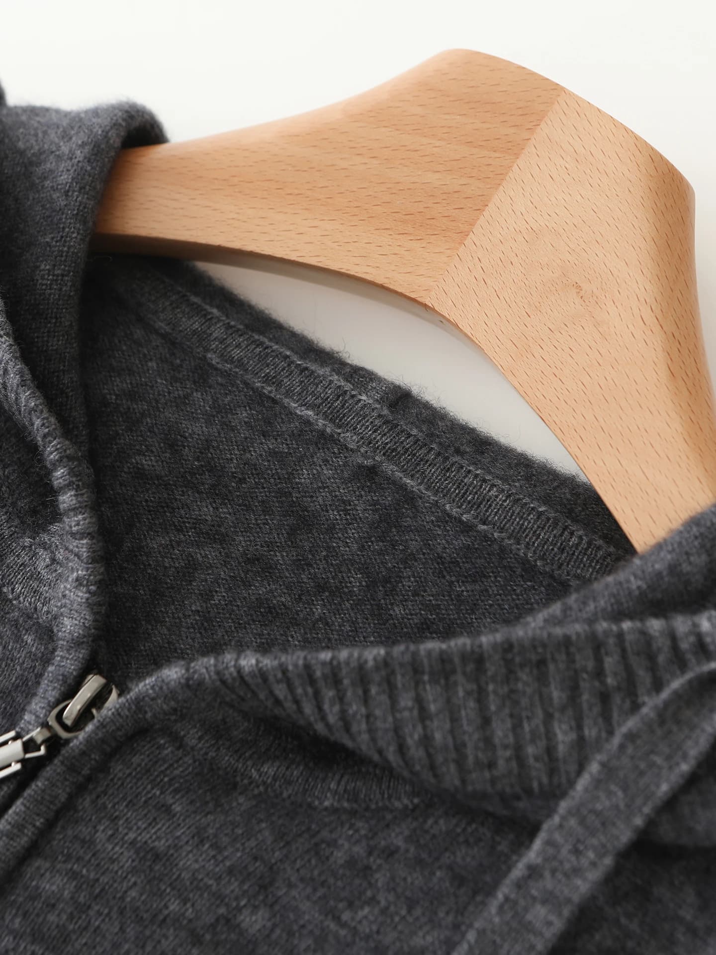 12-Gauge Hooded Cardigan · DETAIL