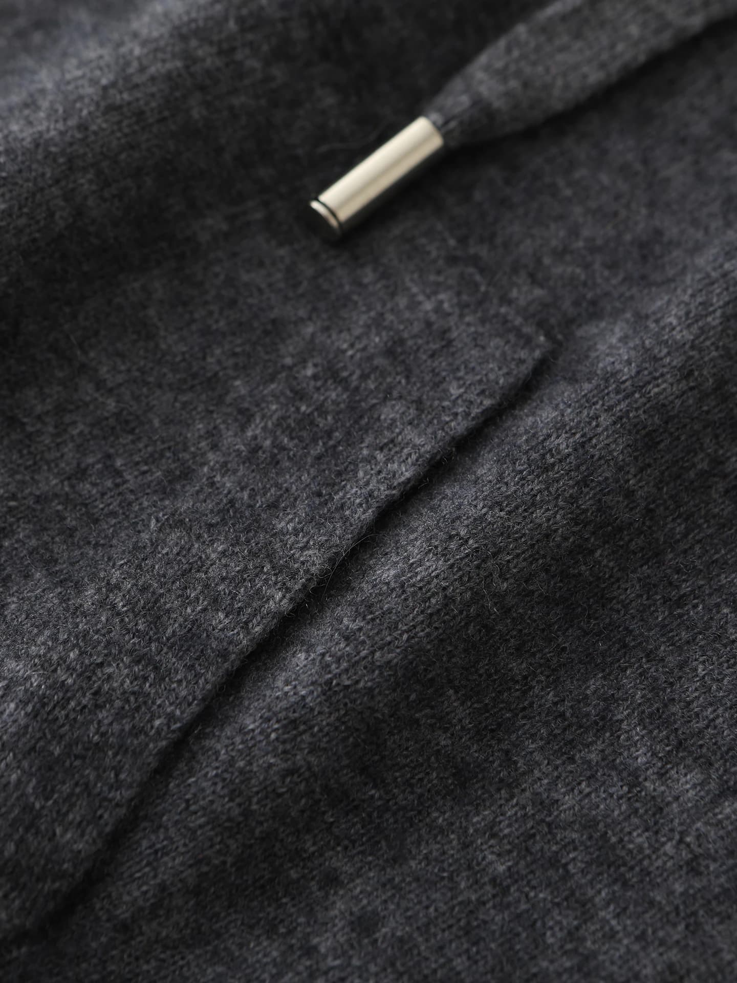 12-Gauge Hooded Cardigan · DETAIL