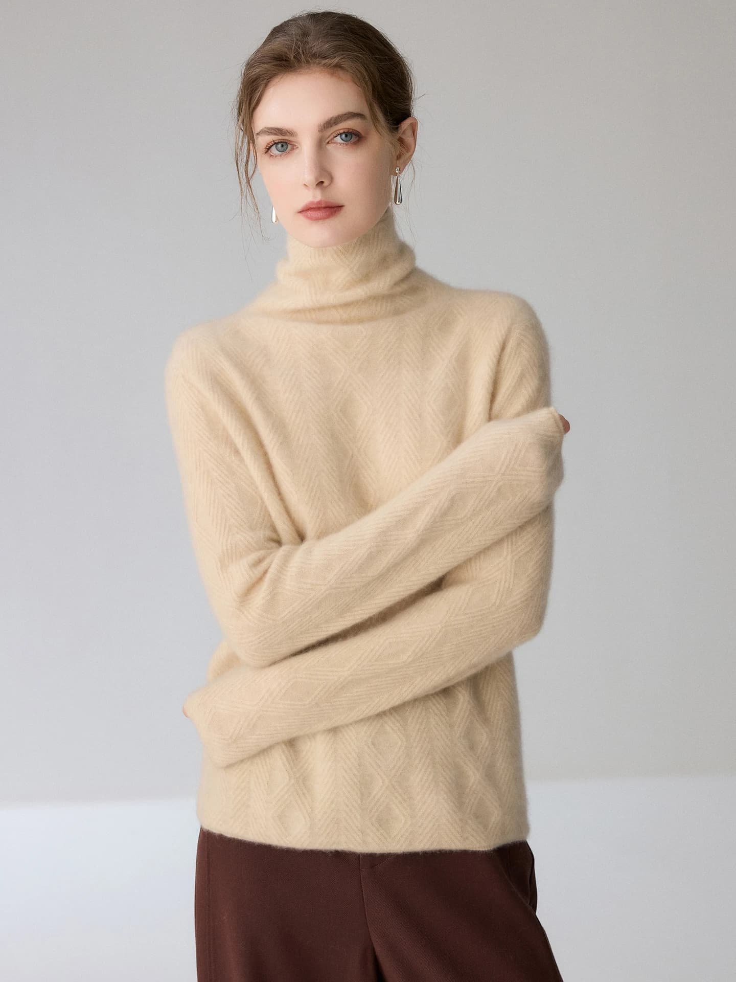12-Gauge Slouch-Neck Diamond · FRONT