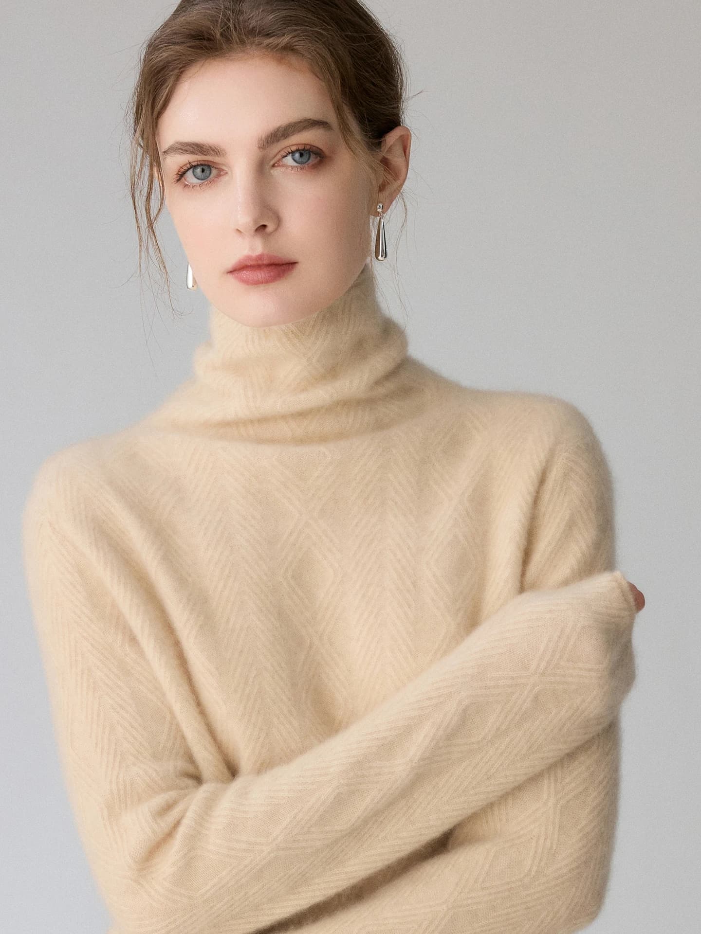 12-Gauge Slouch-Neck Diamond · FRONT
