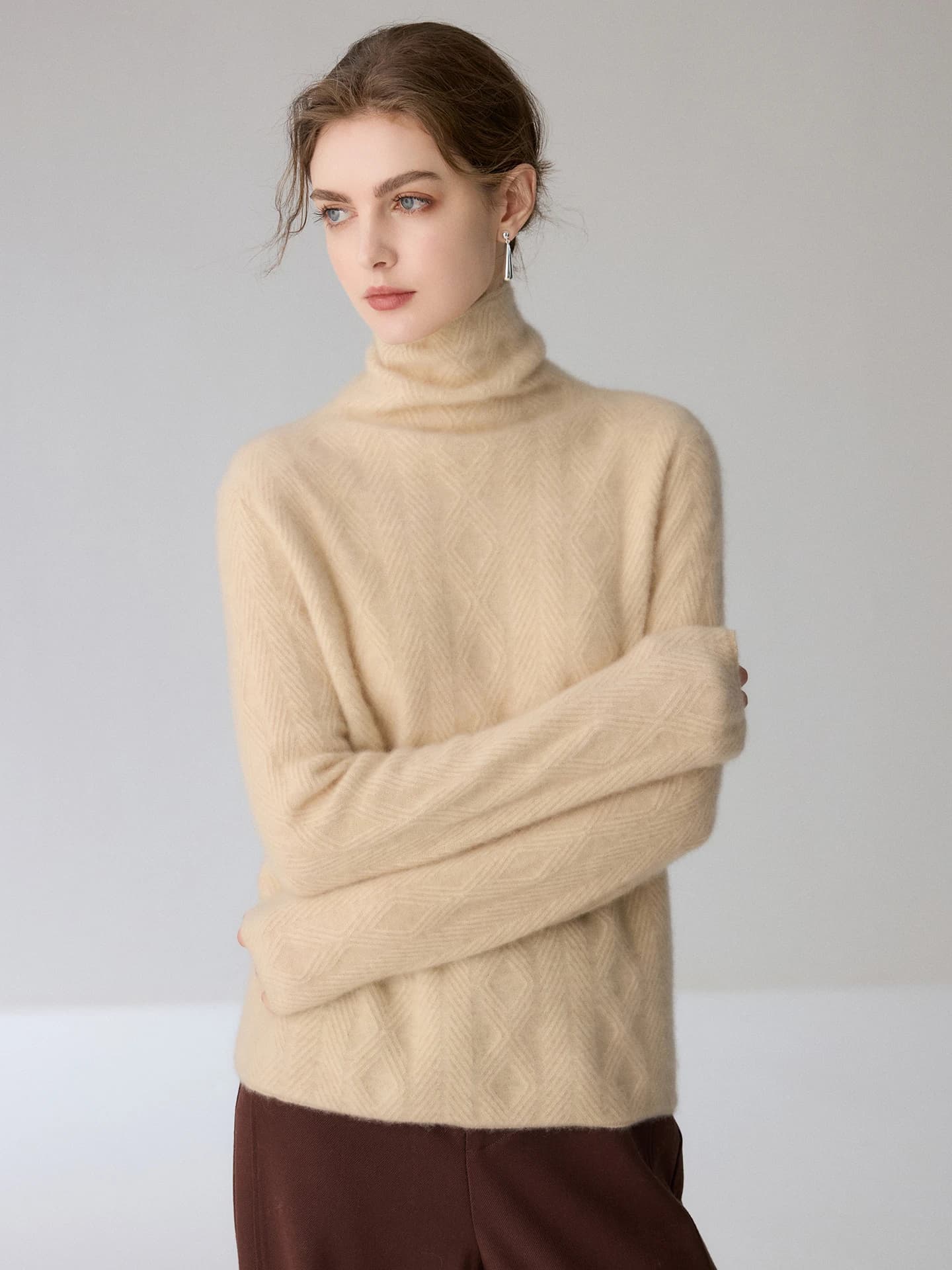 12-Gauge Slouch-Neck Diamond · FRONT