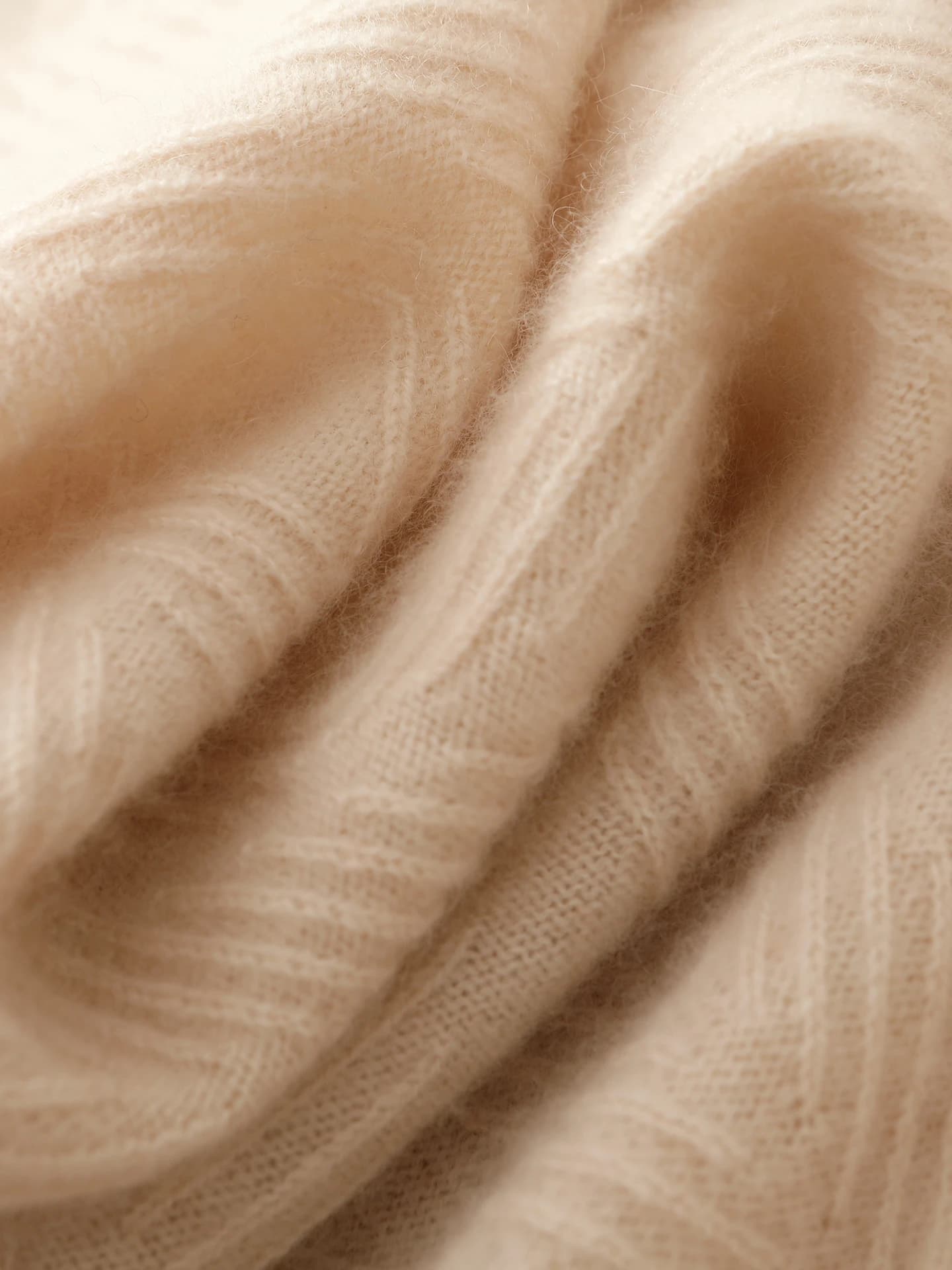 12-Gauge Slouch-Neck Diamond · DETAIL
