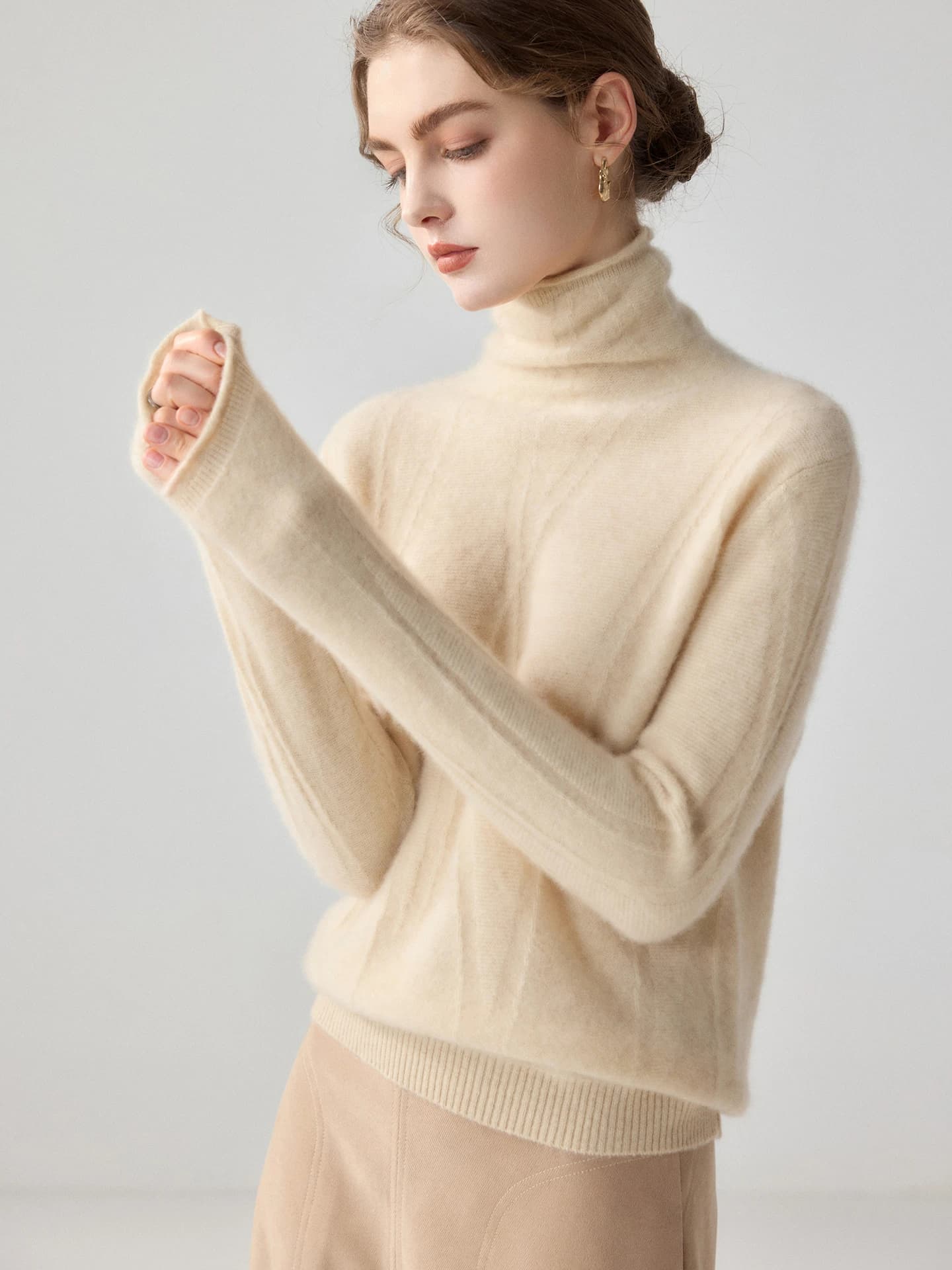 12-Gauge Slouch-Neck Reverse-Stitch · FRONT