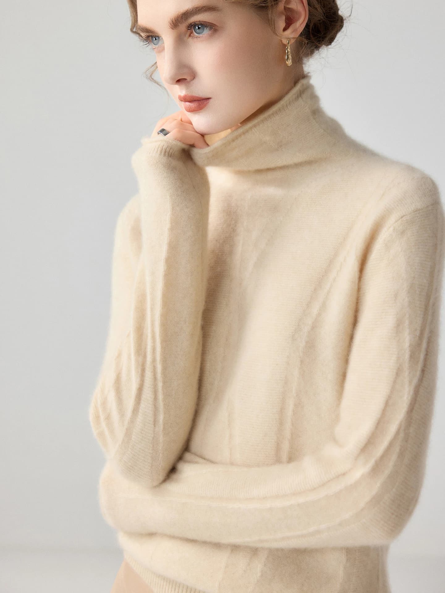 12-Gauge Slouch-Neck Reverse-Stitch · FRONT