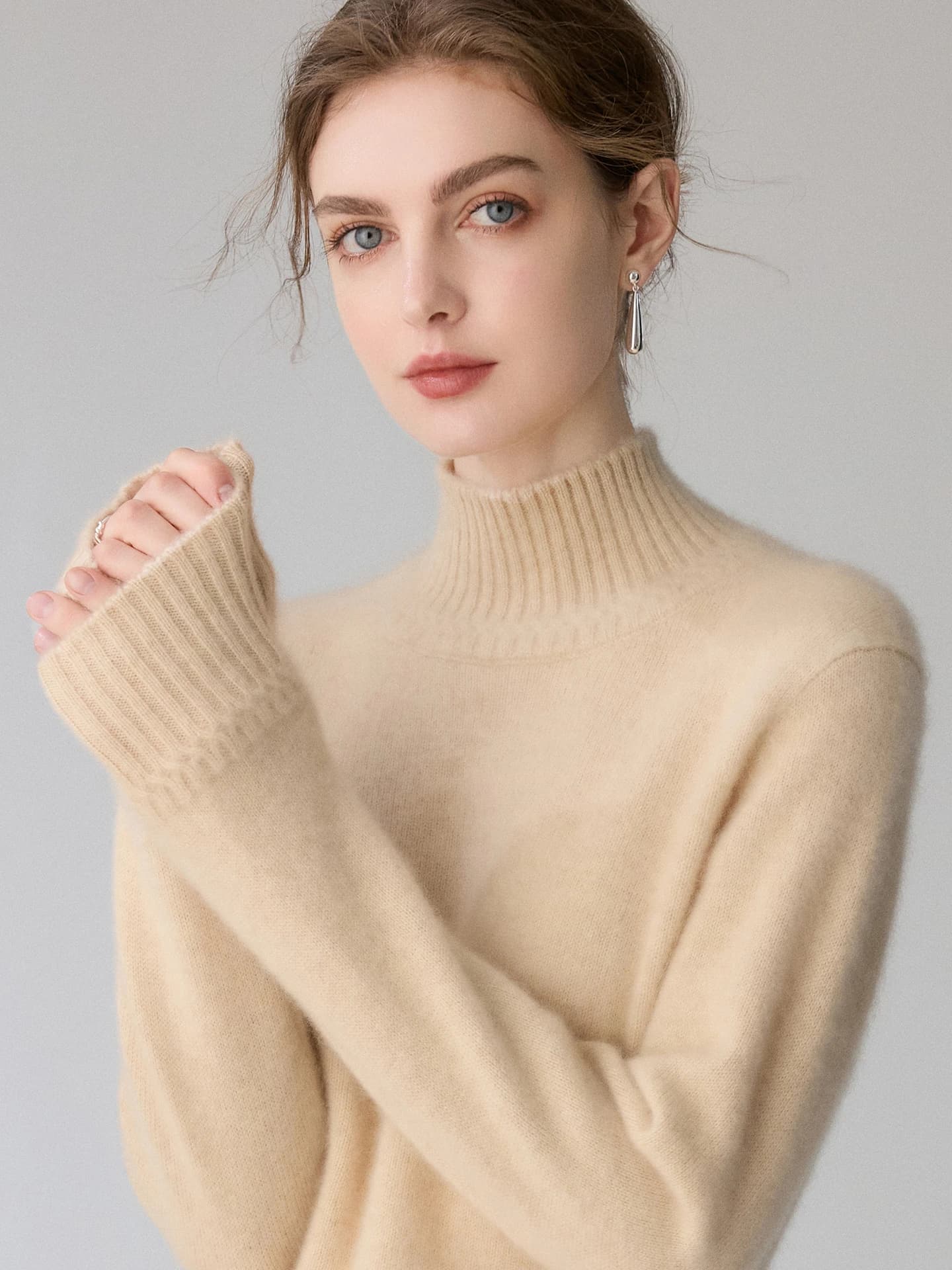 7-Gauge Heavyweight Mock-Neck · FRONT