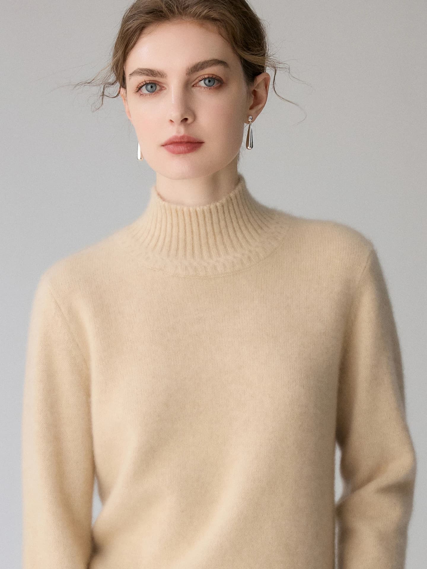7-Gauge Heavyweight Mock-Neck · FRONT