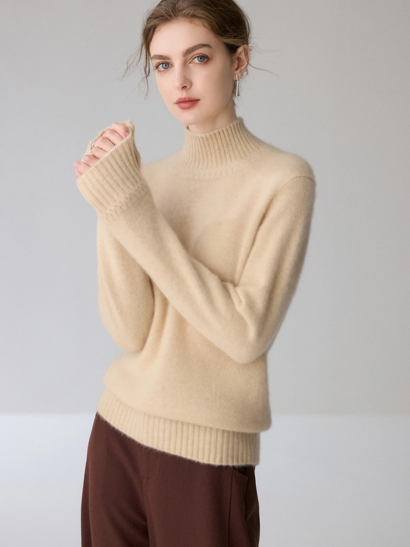 7-Gauge Heavyweight Mock-Neck · FRONT