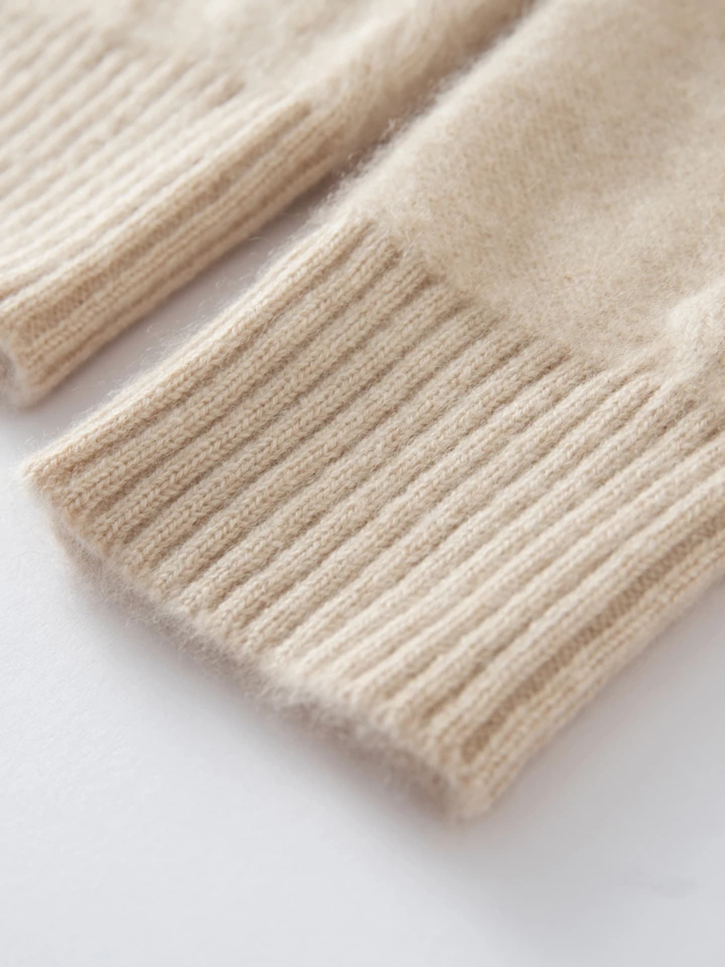 7-Gauge Mock-Neck Cable-Knit · DETAIL
