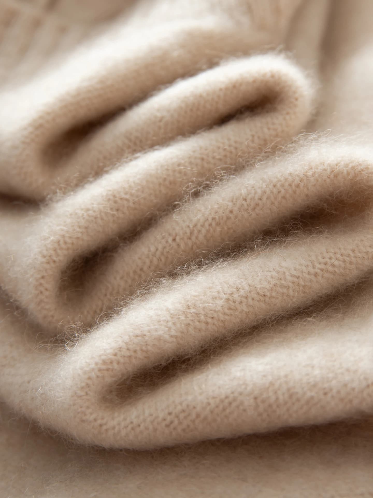 7-Gauge Mock-Neck Cable-Knit · DETAIL