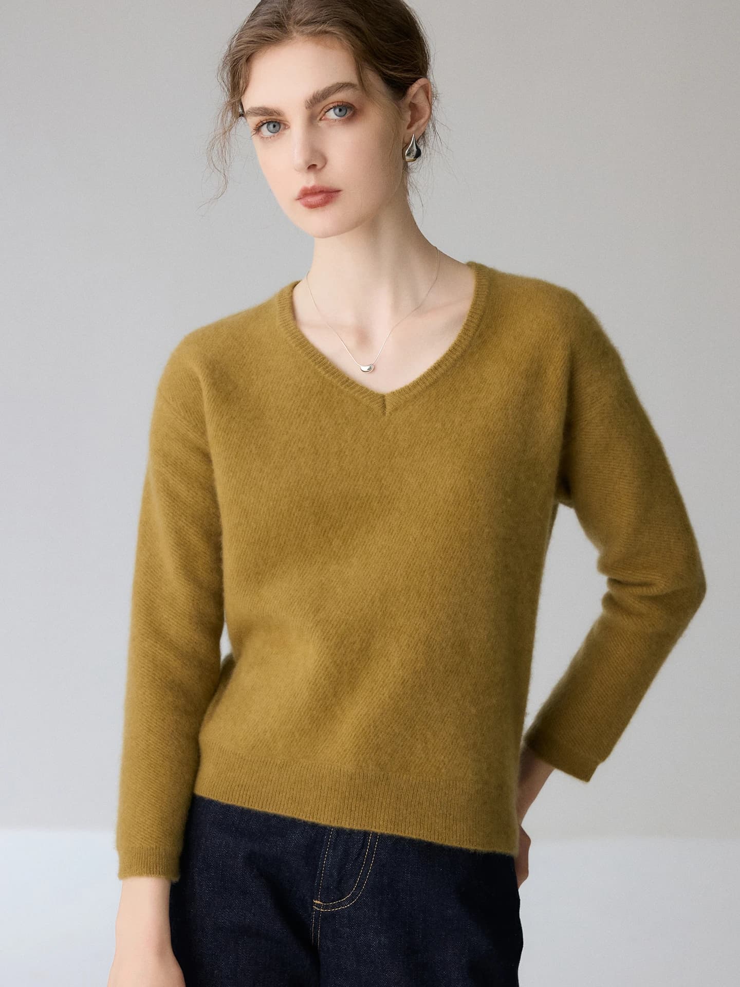 12-Gauge V-Neck Twill Heavy-Craft · FRONT