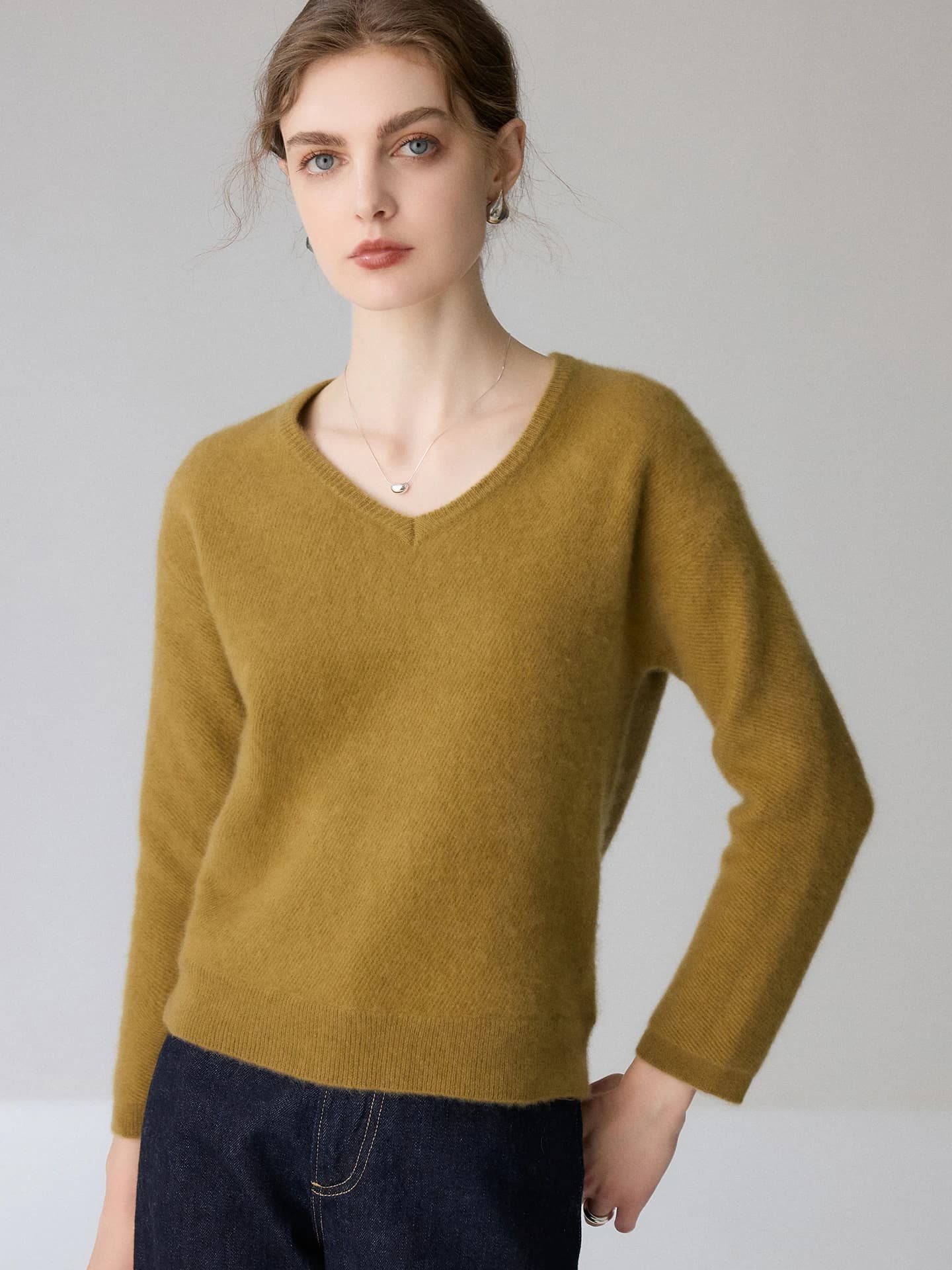 12-Gauge V-Neck Twill Heavy-Craft · FRONT