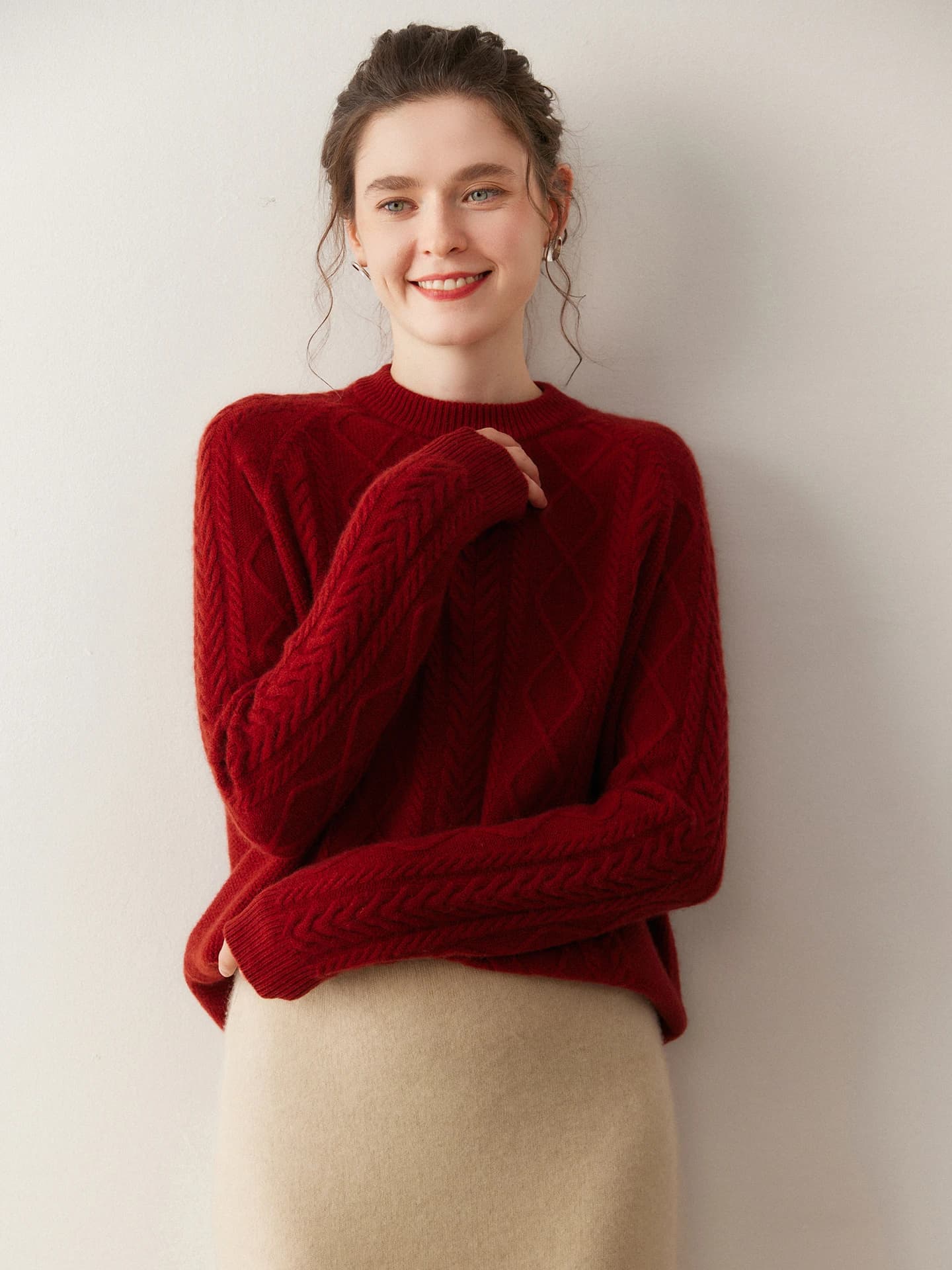 7-Gauge Cropped Crew-Neck Cable-Knit · FRONT
