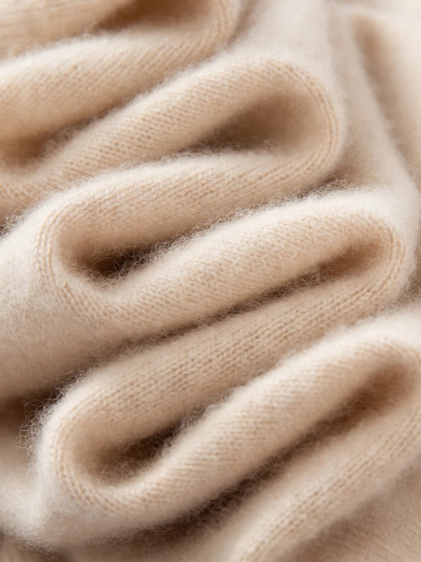 12-Gauge Mock-Neck Fringe · DETAIL