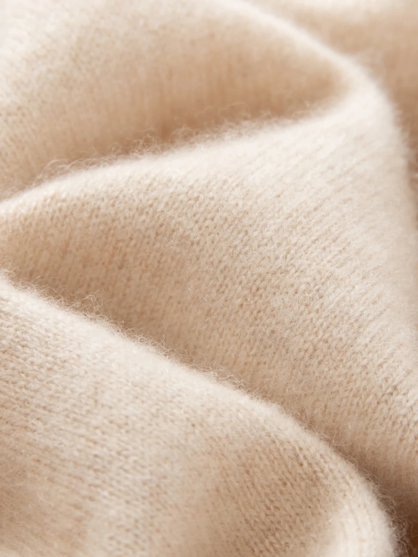 12-Gauge Mock-Neck Fringe · DETAIL