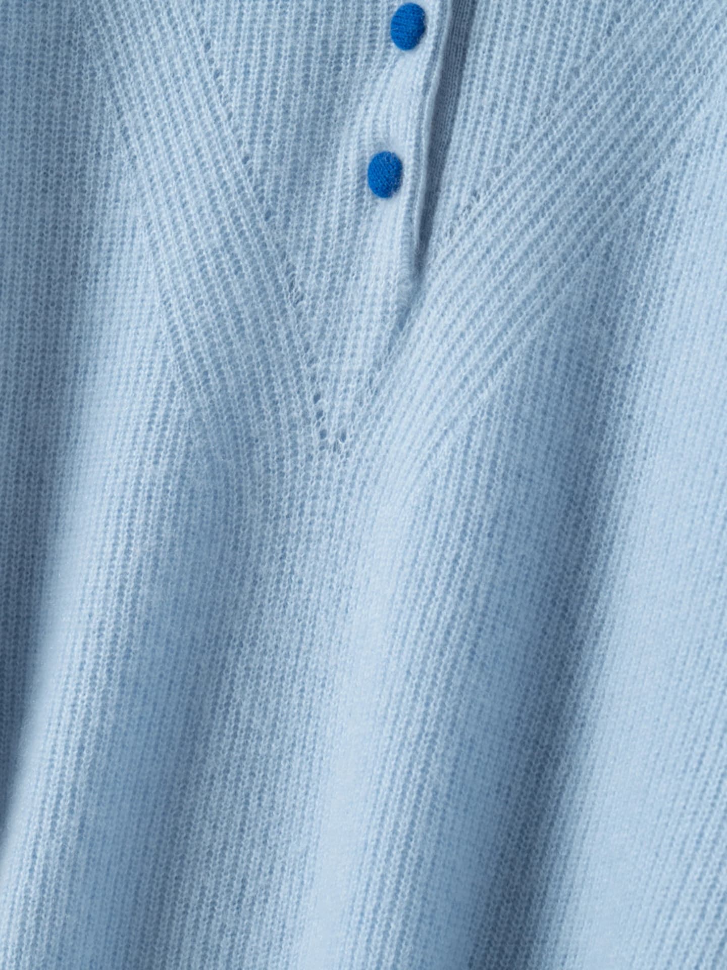 12-Gauge Half-Placket Covered-Button · DETAIL