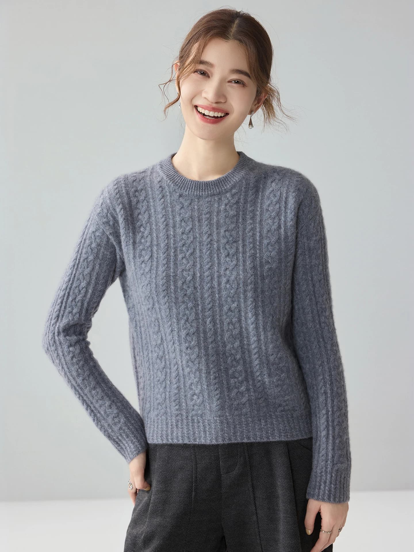 7-Gauge Heavyweight All-Over Cable-Knit · FRONT
