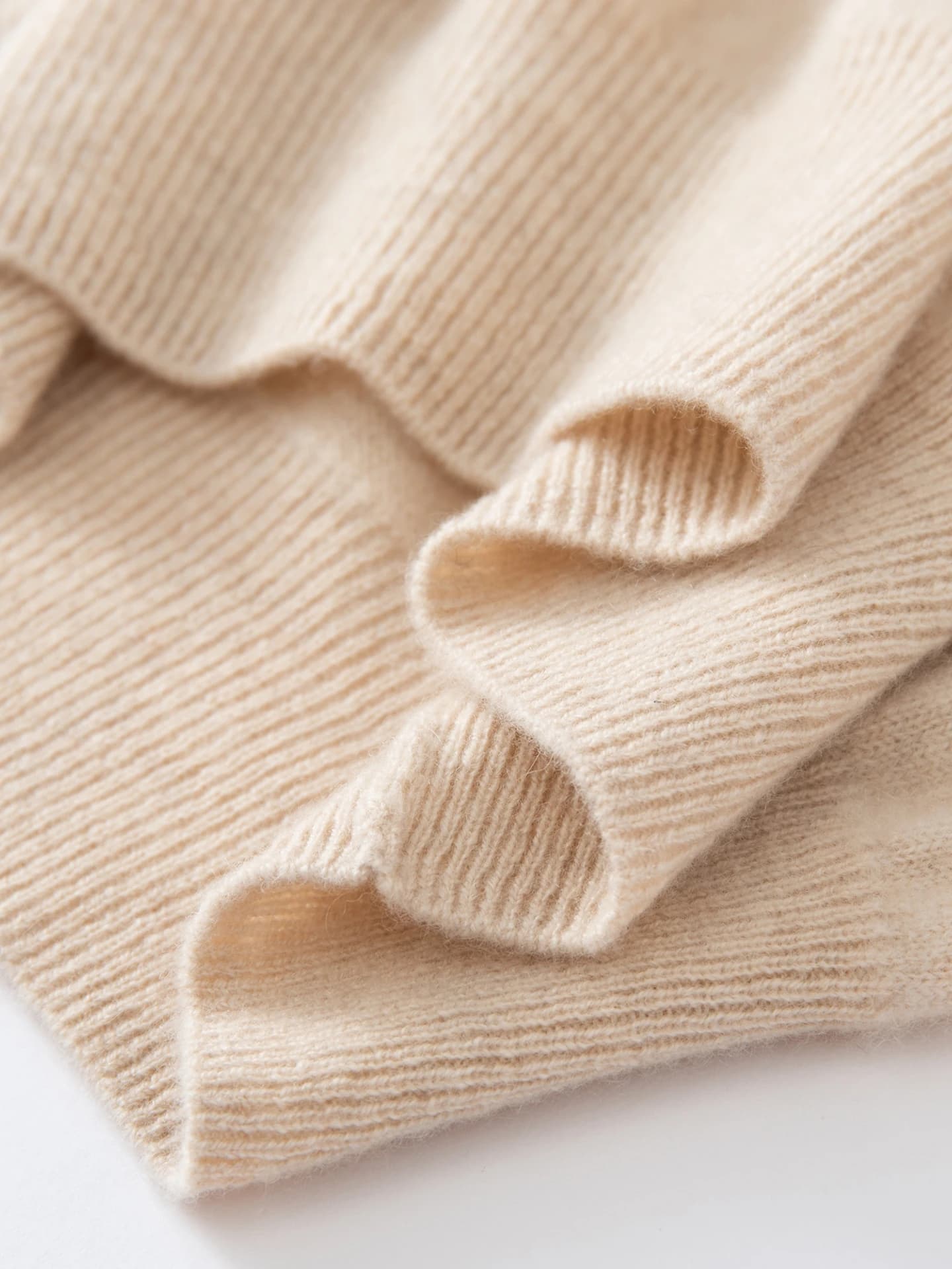12-Gauge Crew-Neck Reinforced · DETAIL