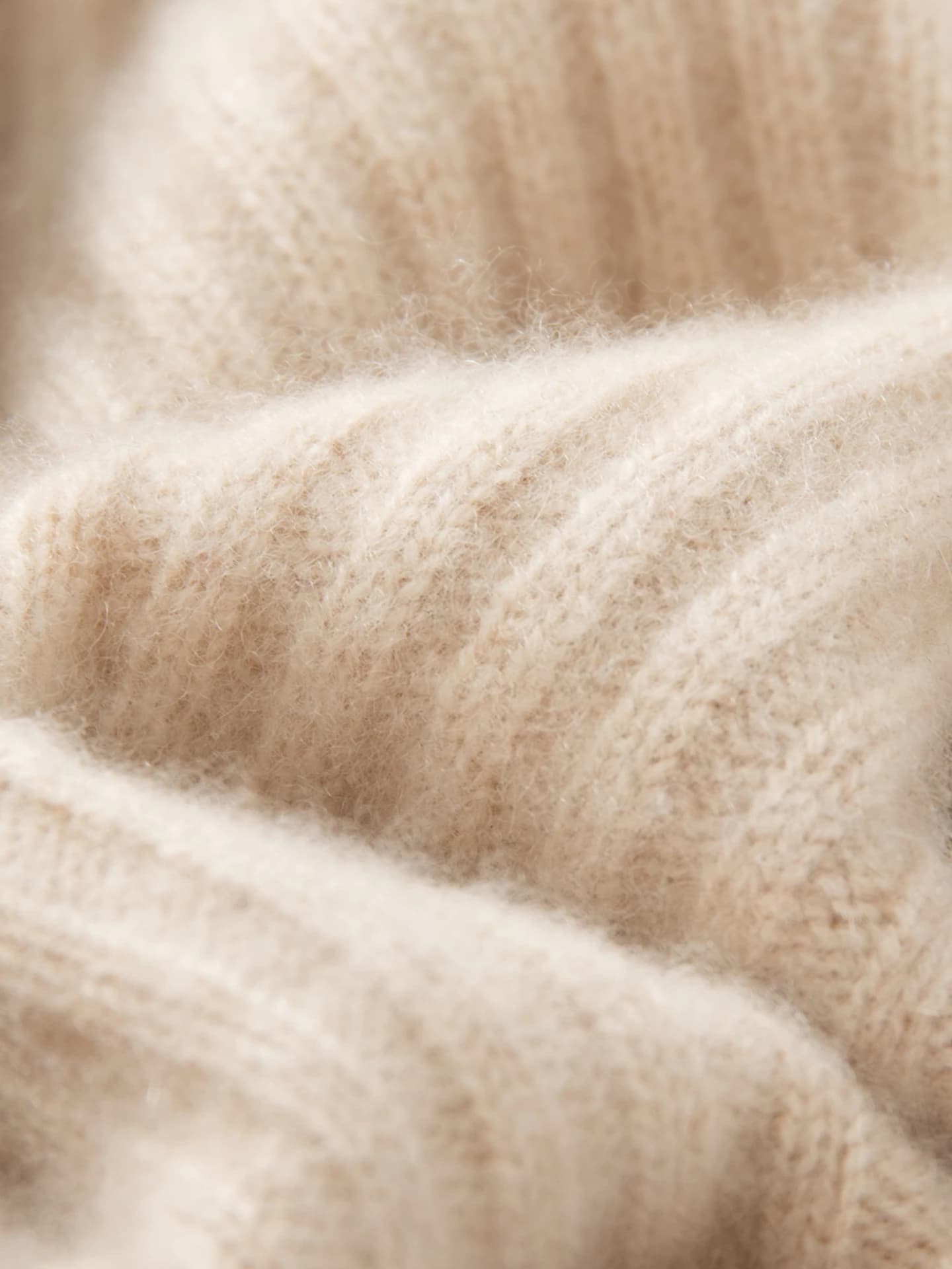 7-Gauge Cardigan Ribbed · DETAIL
