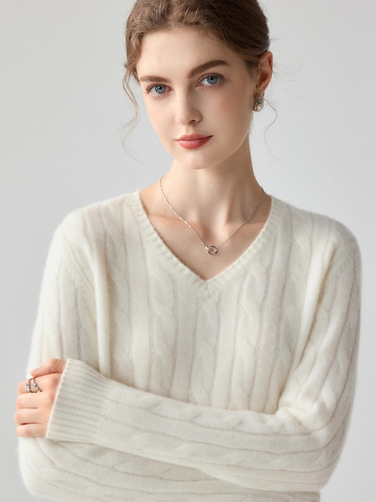 7-Gauge V-Neck Cable-Knit · FRONT