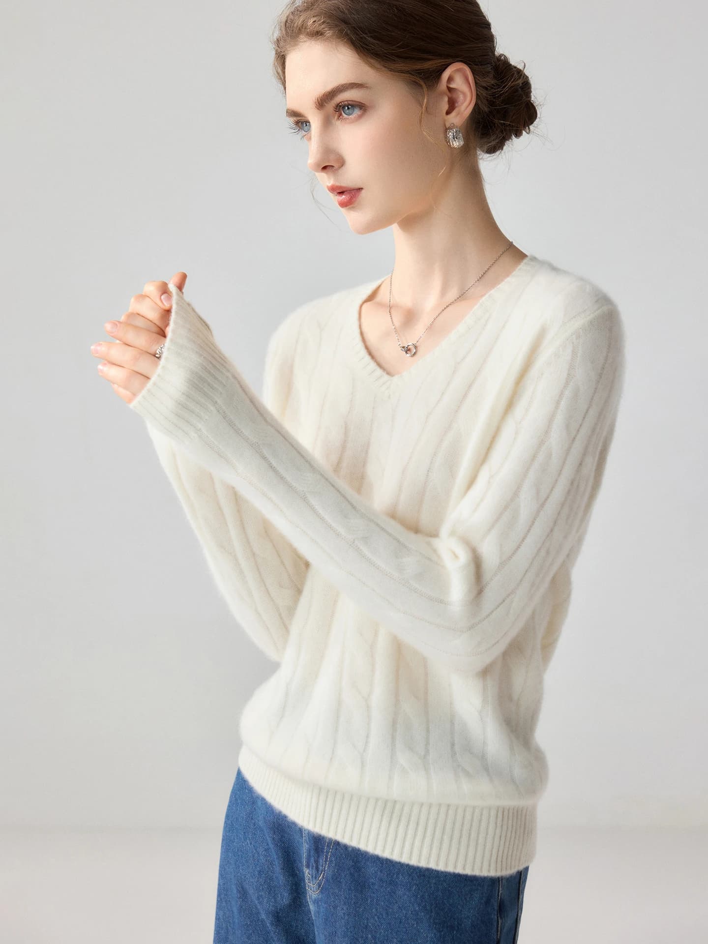 7-Gauge V-Neck Cable-Knit · FRONT