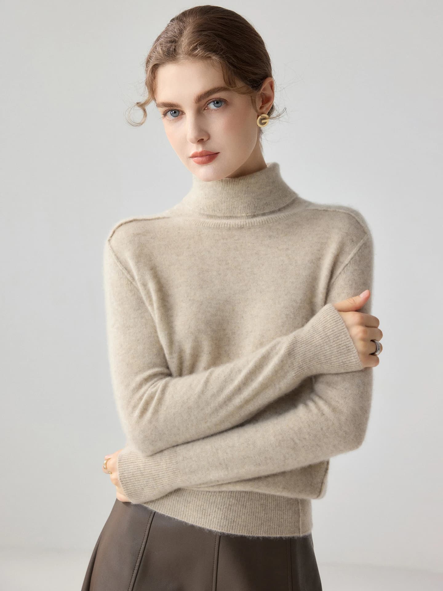 12-Gauge Turtleneck Exposed-Seam Seam-Detail · FRONT