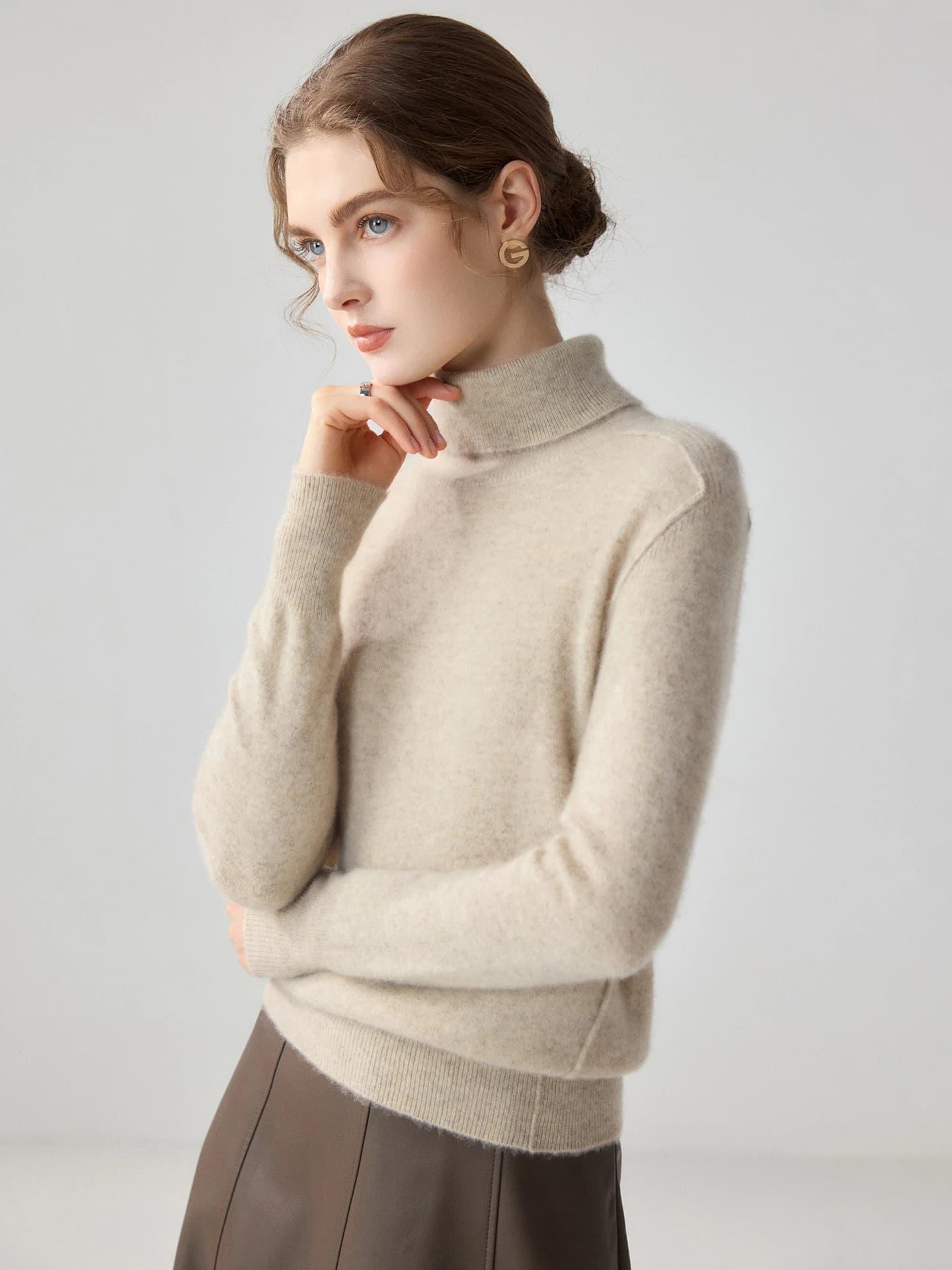 12-Gauge Turtleneck Exposed-Seam Seam-Detail · FRONT