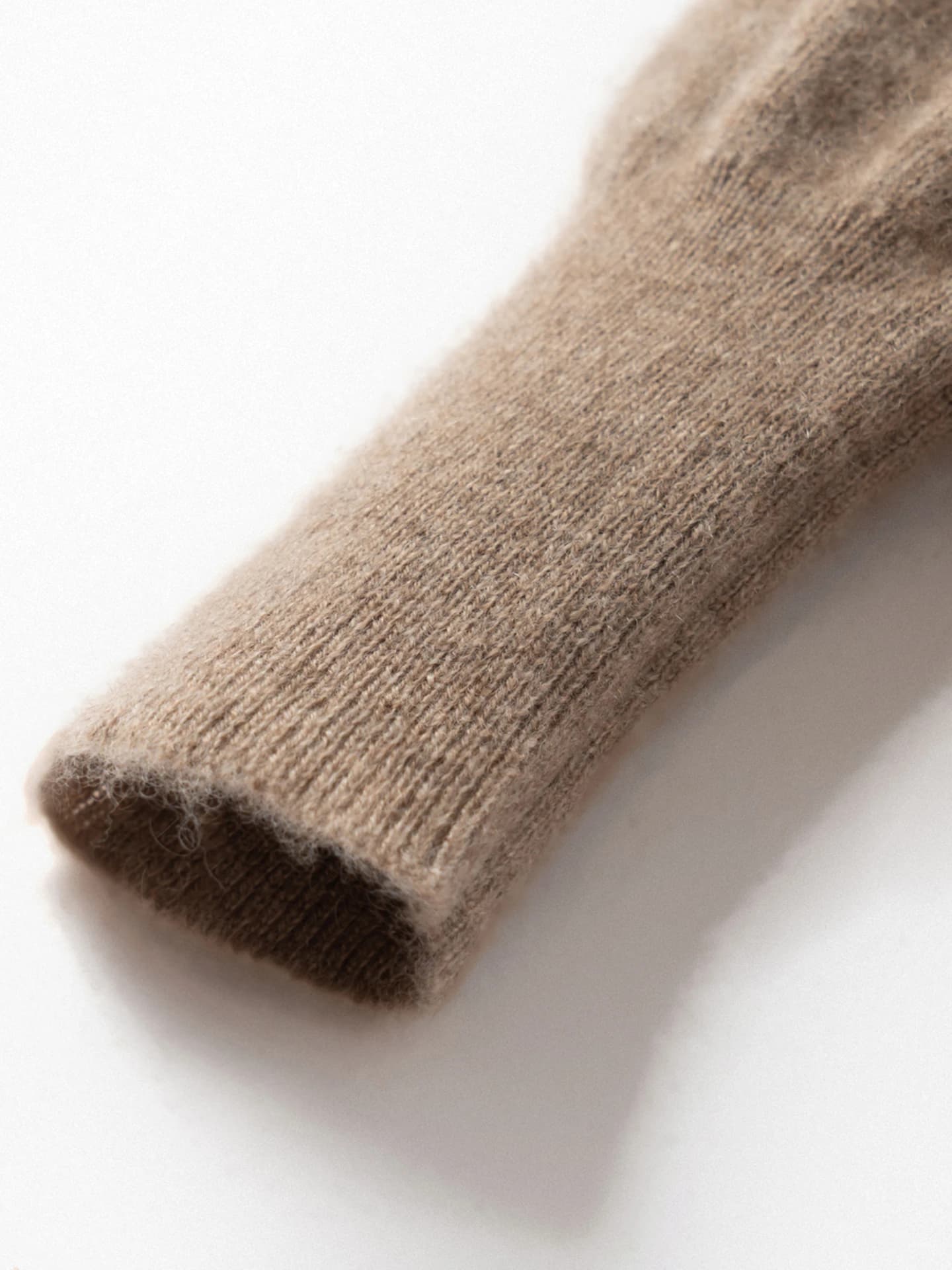 12-Gauge Turtleneck Exposed-Seam Seam-Detail · DETAIL