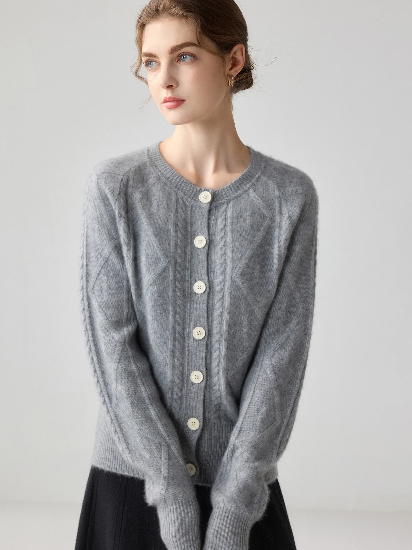7-Gauge Cardigan Cable-Knit · FRONT