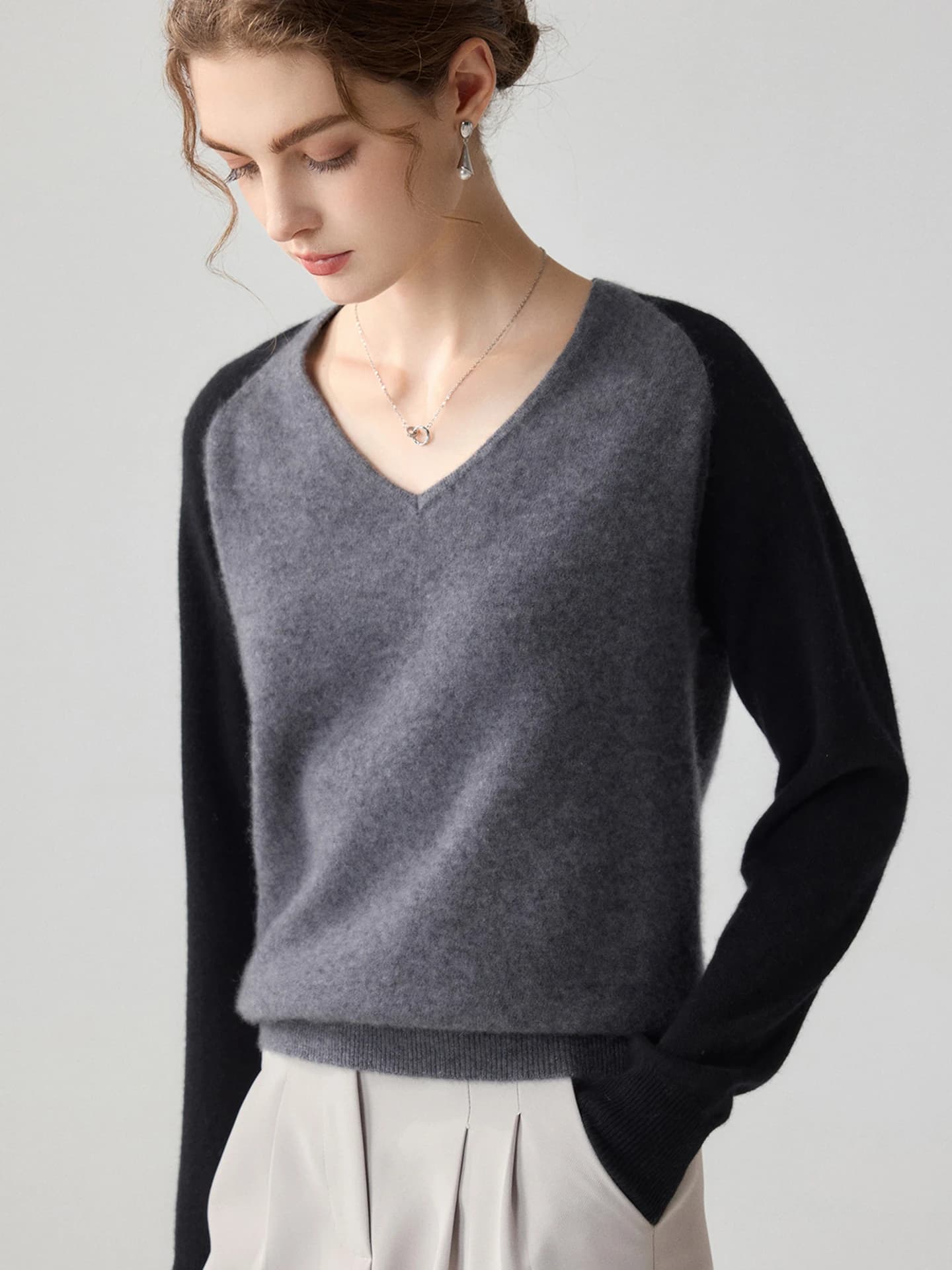 12-Gauge V-Neck Color-Block · FRONT