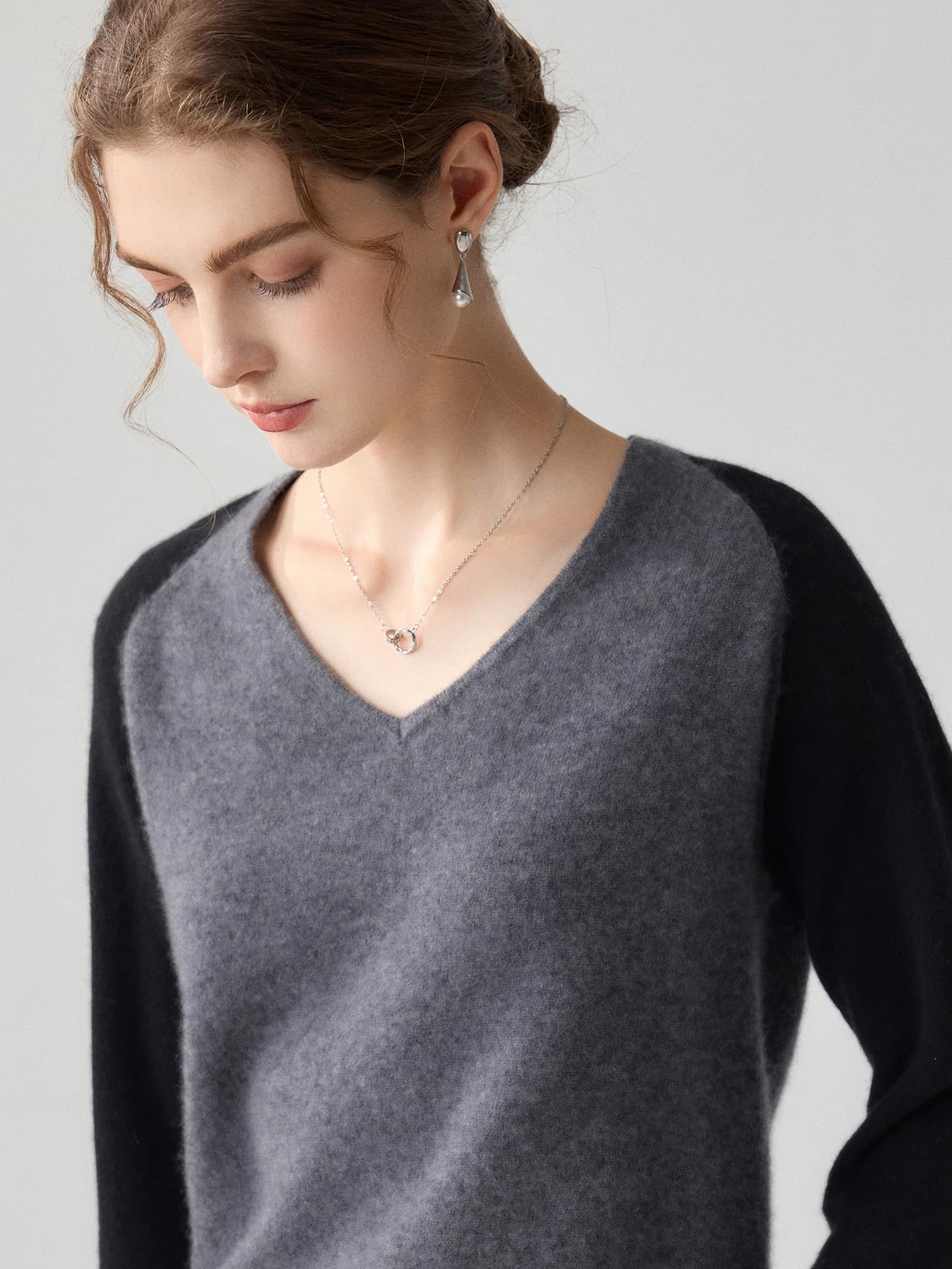 12-Gauge V-Neck Color-Block · FRONT