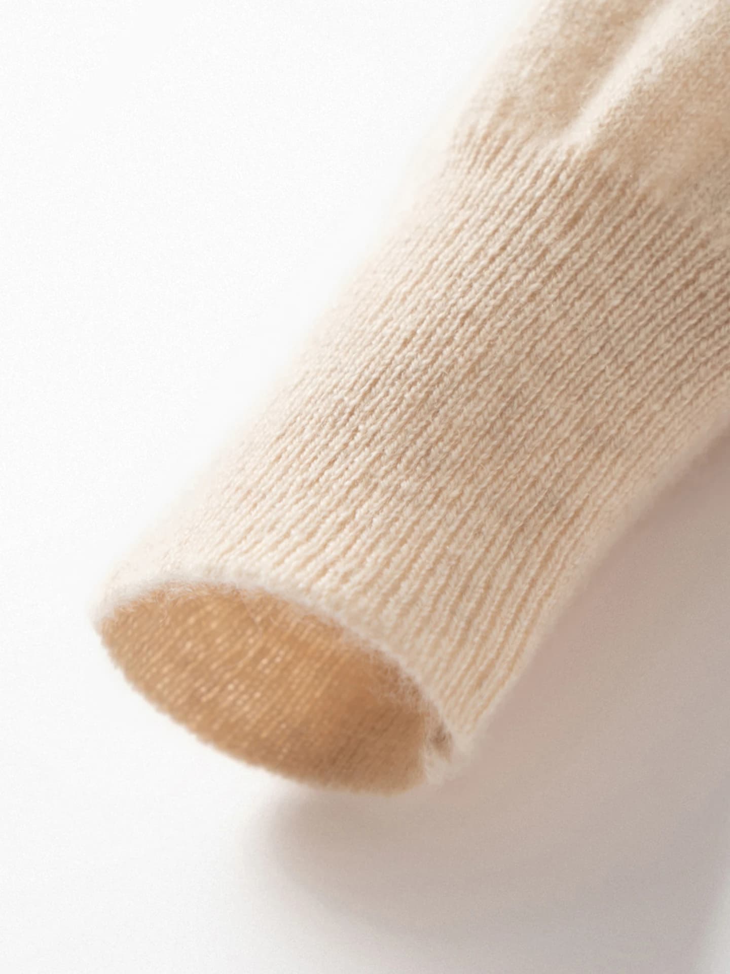 12-Gauge Mock-Neck Cardigan Rolled-Edge · DETAIL