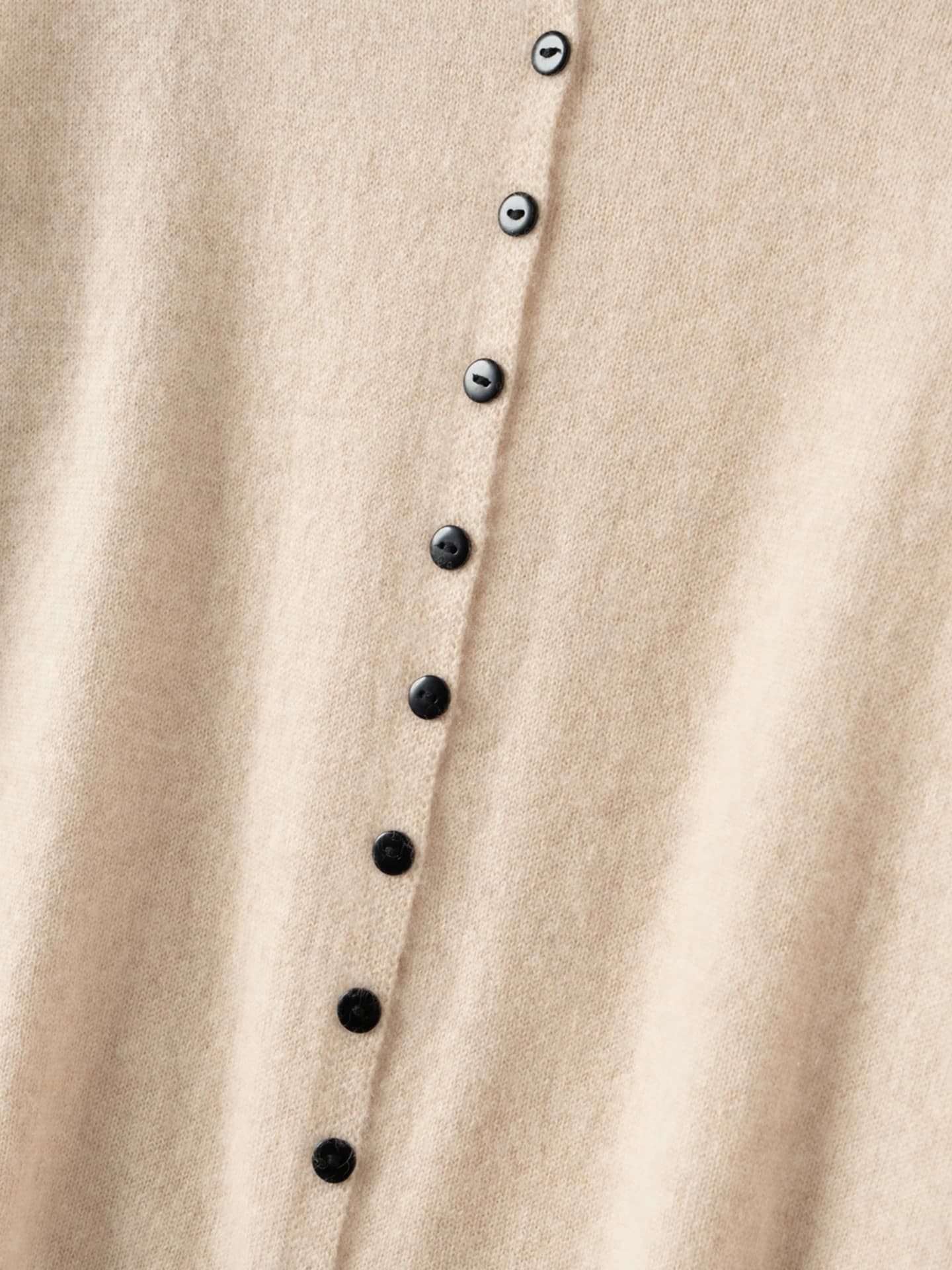 12-Gauge Mock-Neck Cardigan Rolled-Edge · DETAIL