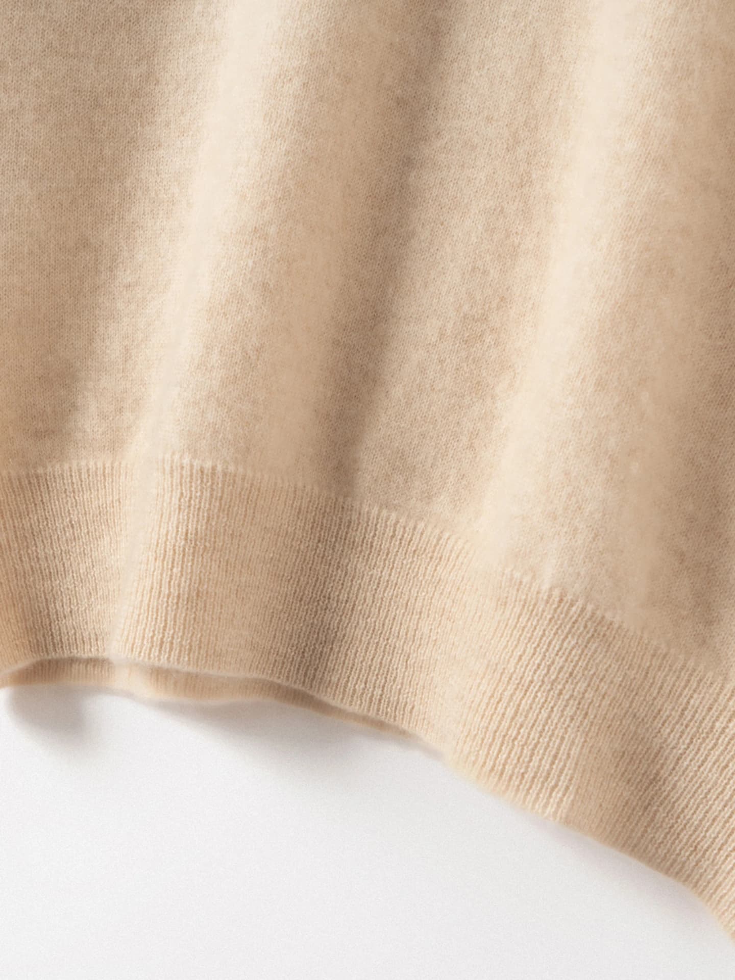 12-Gauge Turtleneck Plain · DETAIL