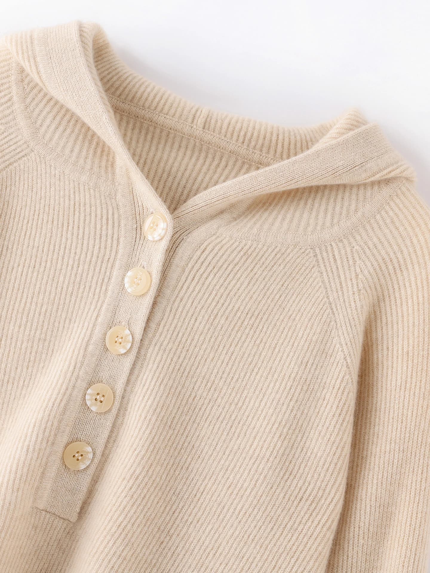 7-Gauge Heavyweight Fishermans-Rib Hoodie · DETAIL