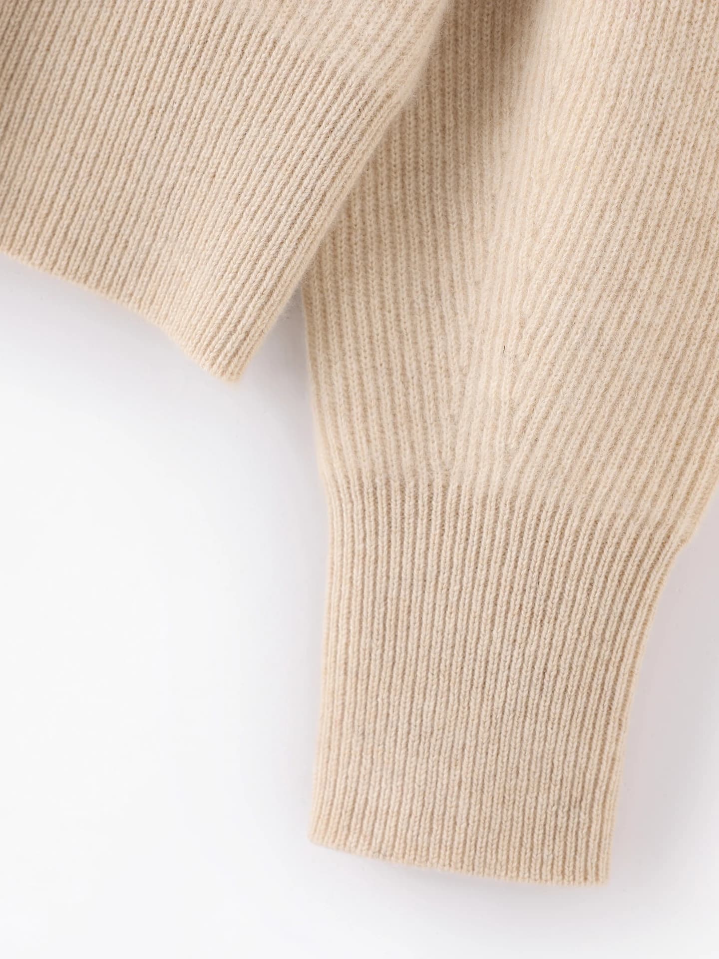 7-Gauge Heavyweight Fishermans-Rib Hoodie · DETAIL