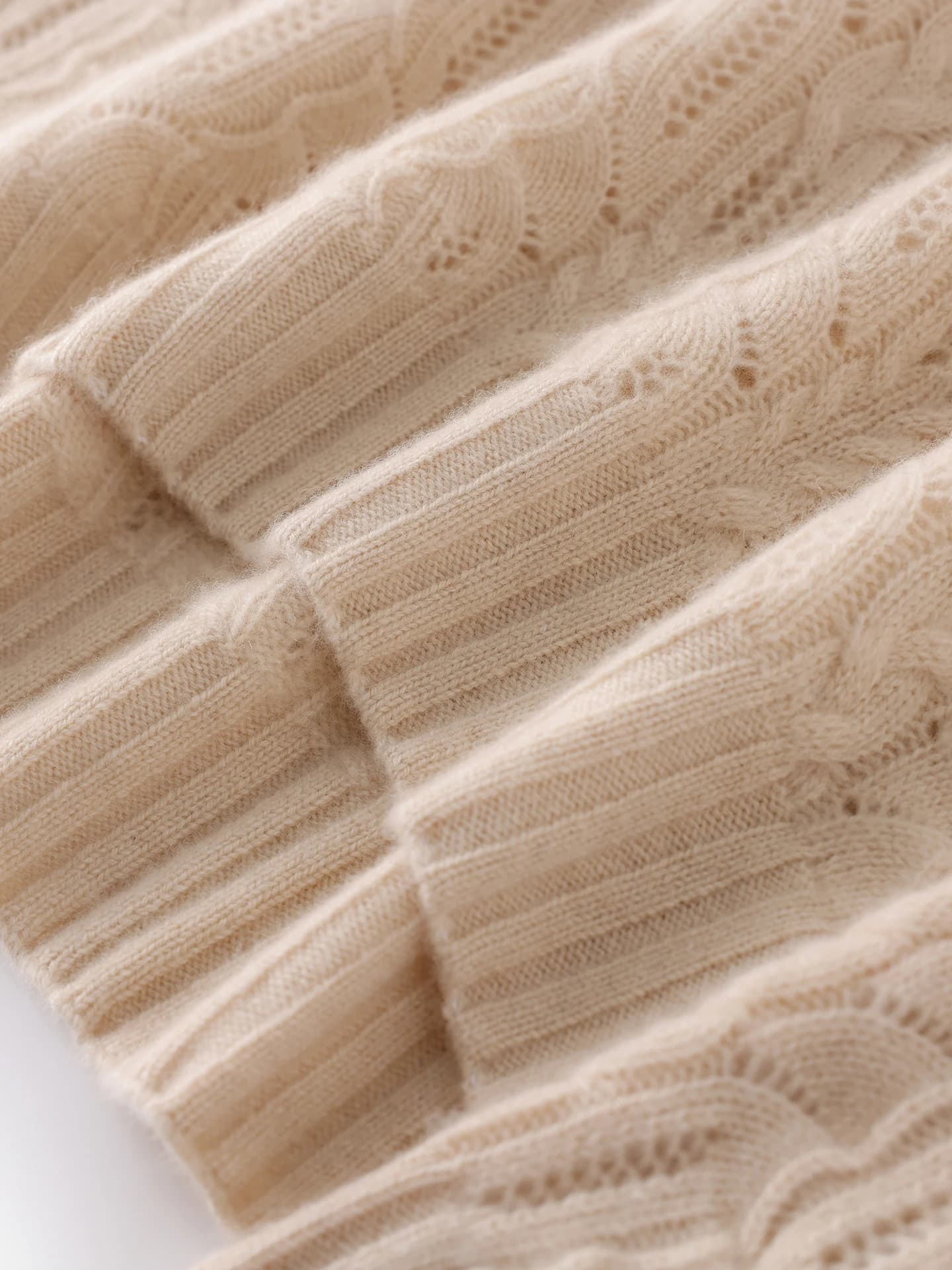 Turtleneck Pointelle · DETAIL