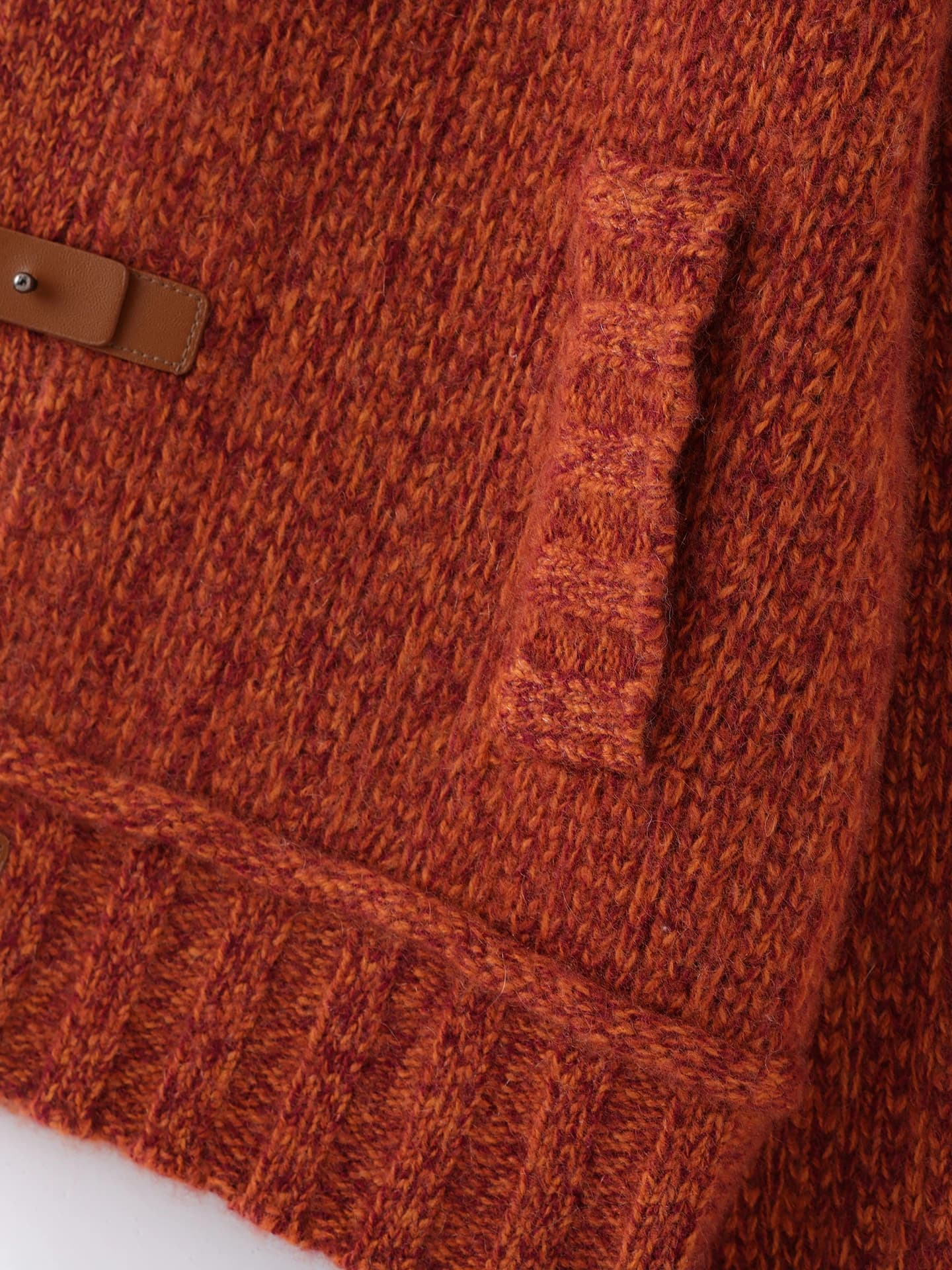 3-Gauge Heavyweight Leather-Button Cardigan · DETAIL