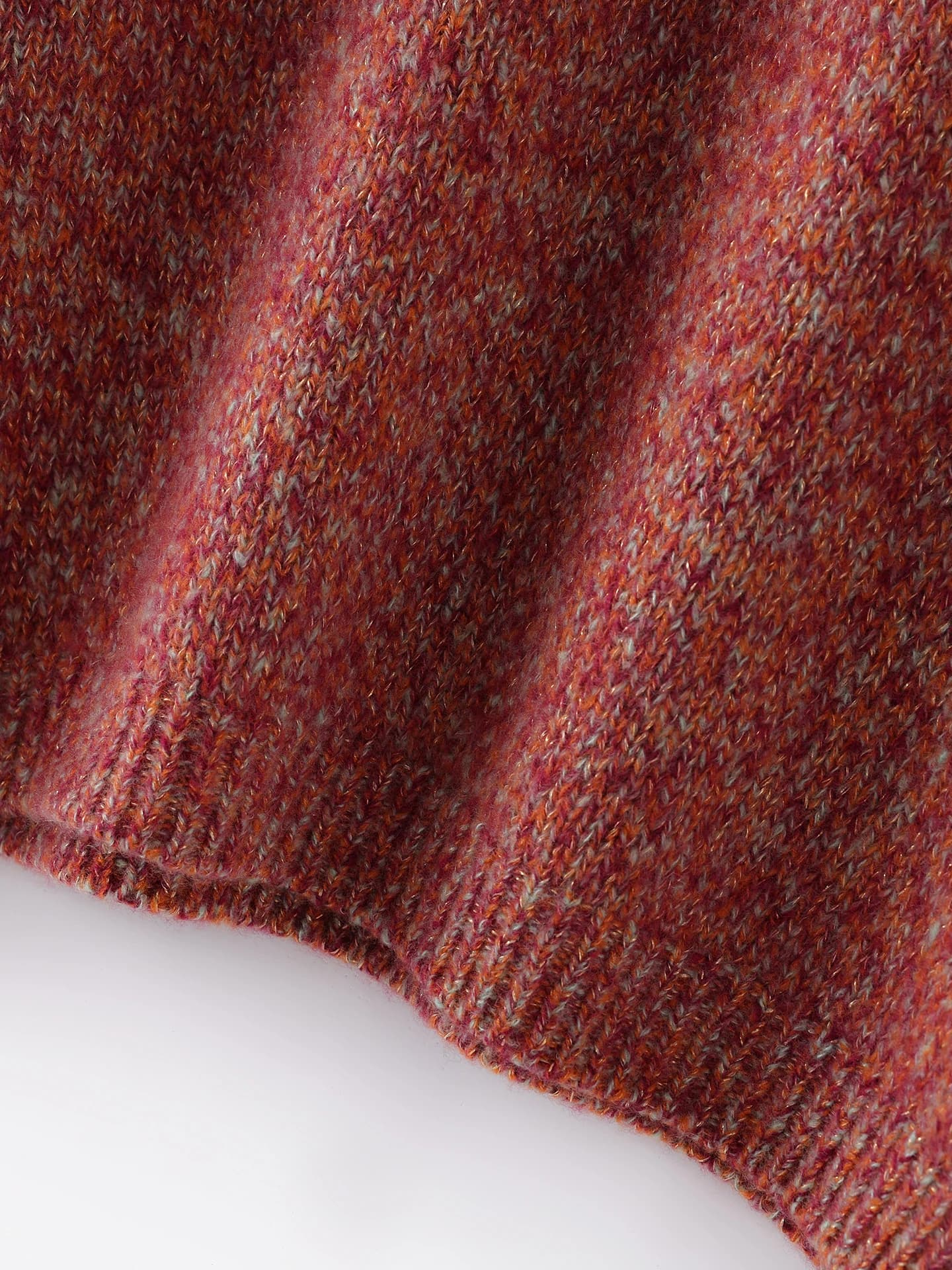 Velvet 3-5-7-Gauge Heavyweight Lurex Sequin Pocket Crew-Neck · DETAIL