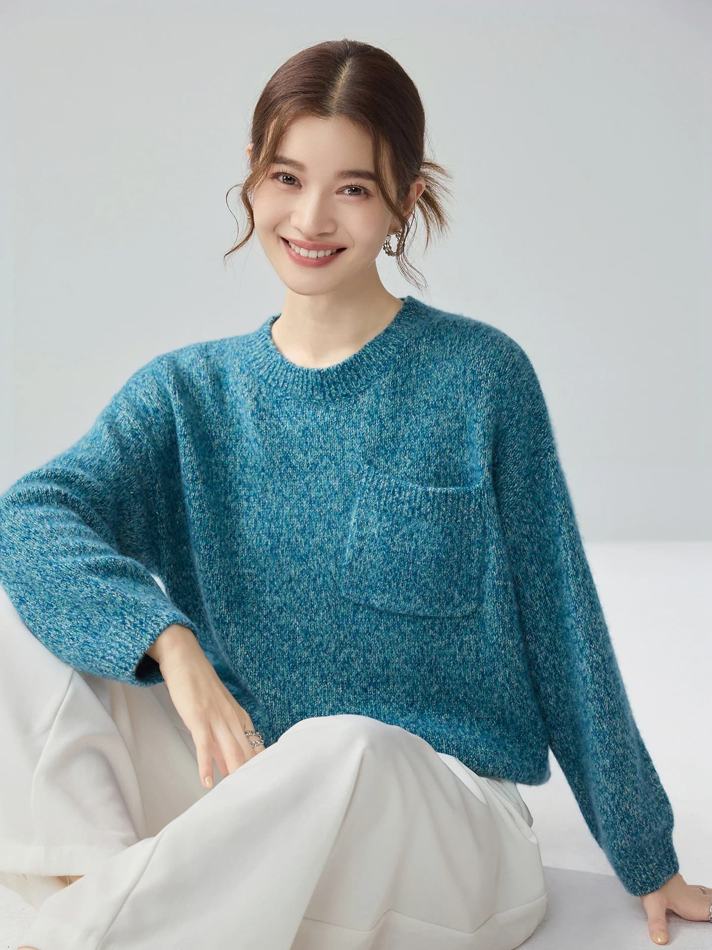 Velvet 3-5-7-Gauge Heavyweight Lurex Sequin Pocket Crew-Neck · FRONT