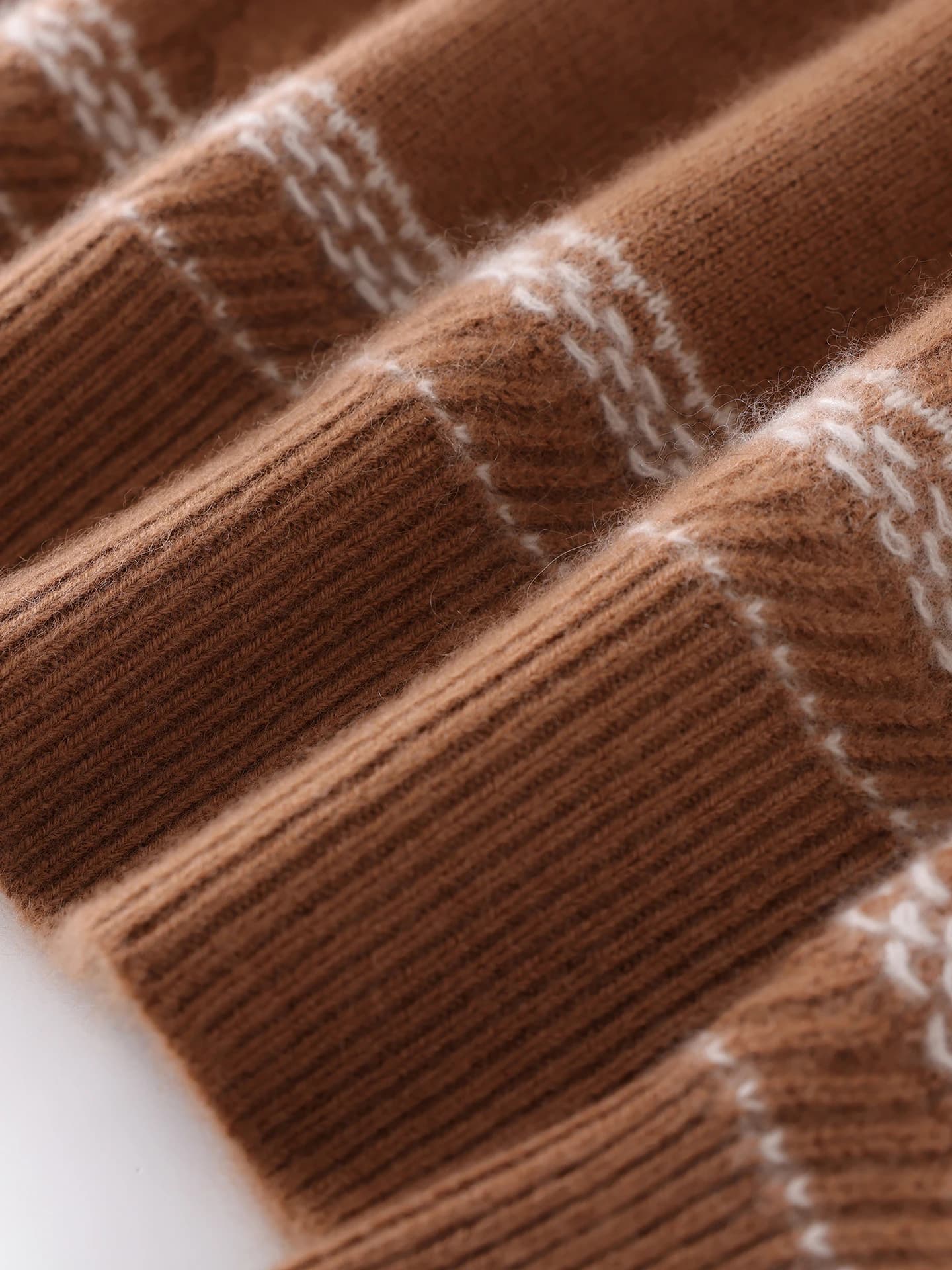 7-Gauge Heavyweight Half-Zip Color-Block Cable-Knit · DETAIL