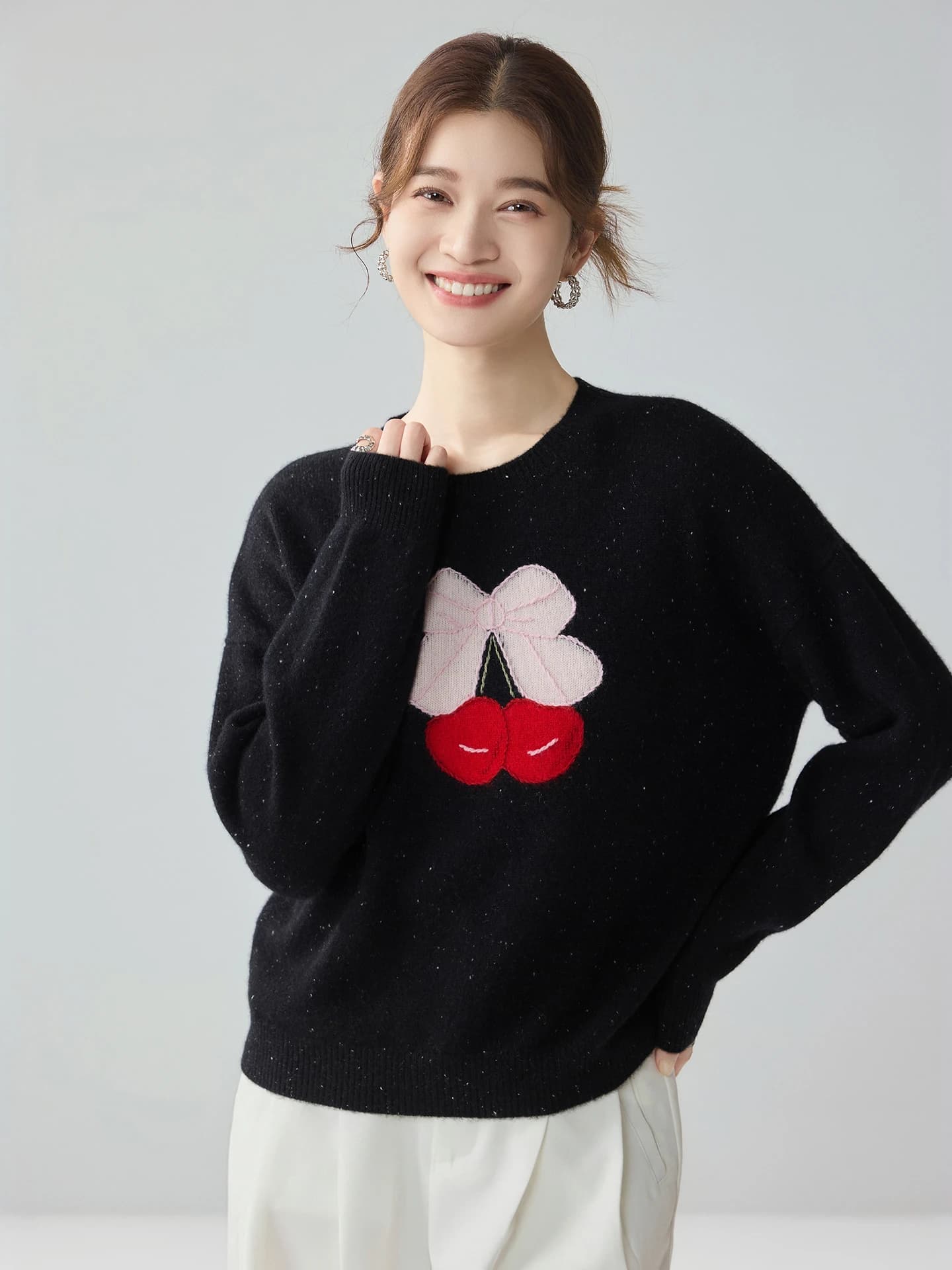 7-Gauge Heavyweight Nep-Yarn Cherry Jacquard · FRONT