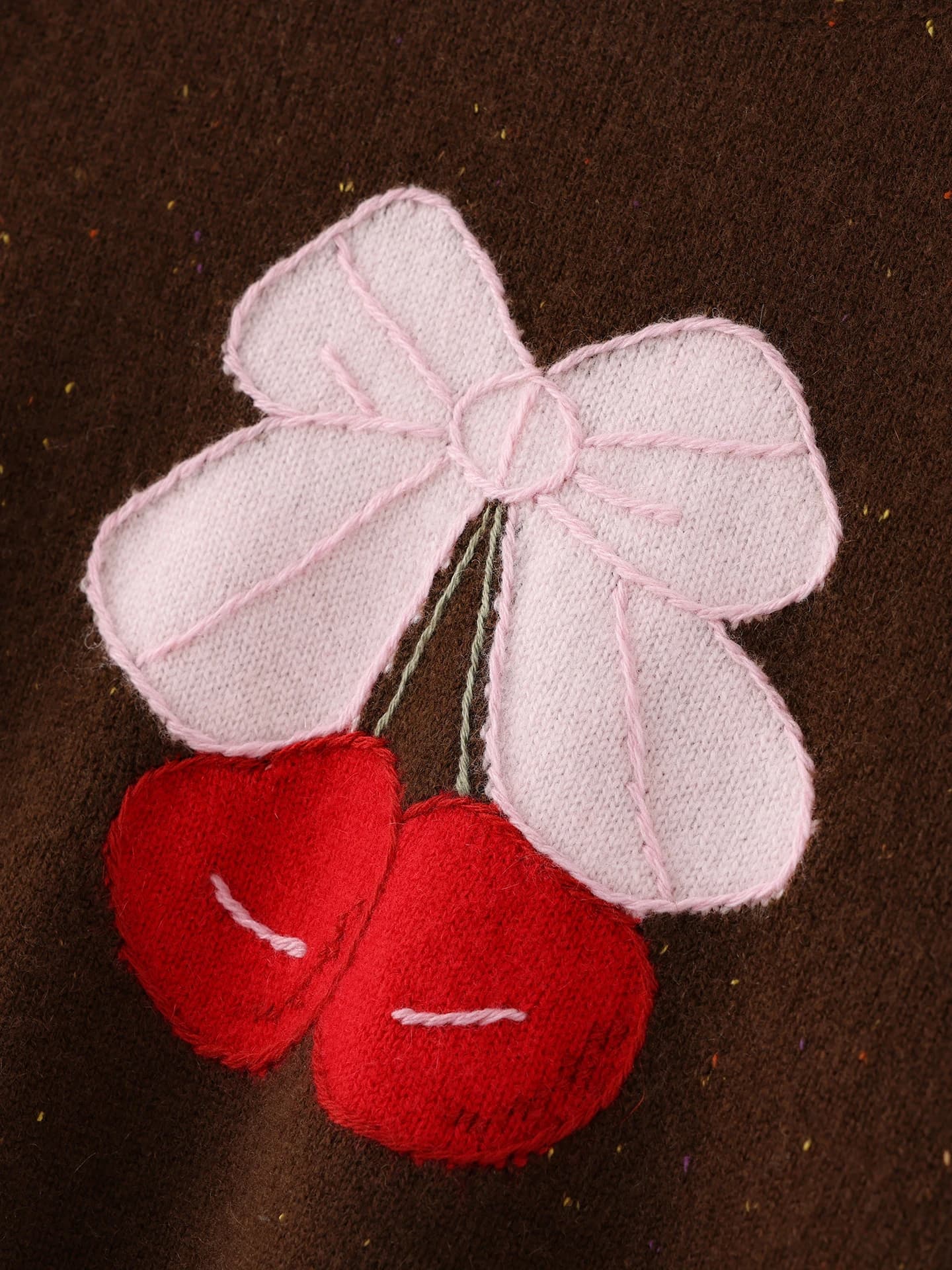 7-Gauge Heavyweight Nep-Yarn Cherry Jacquard · DETAIL
