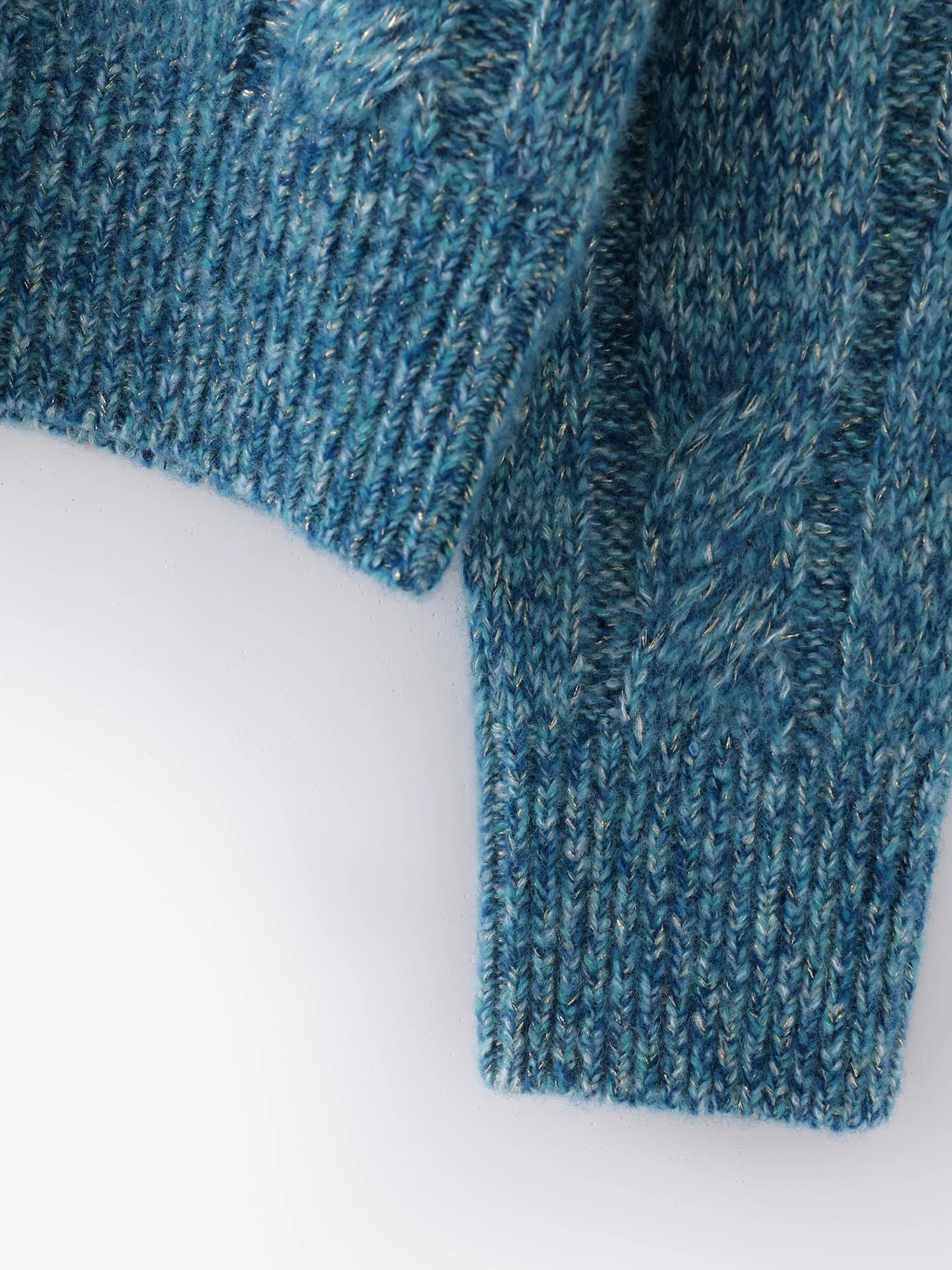 Velvet 7-Gauge Heavyweight Lurex Cable-Knit Mock-Neck · DETAIL