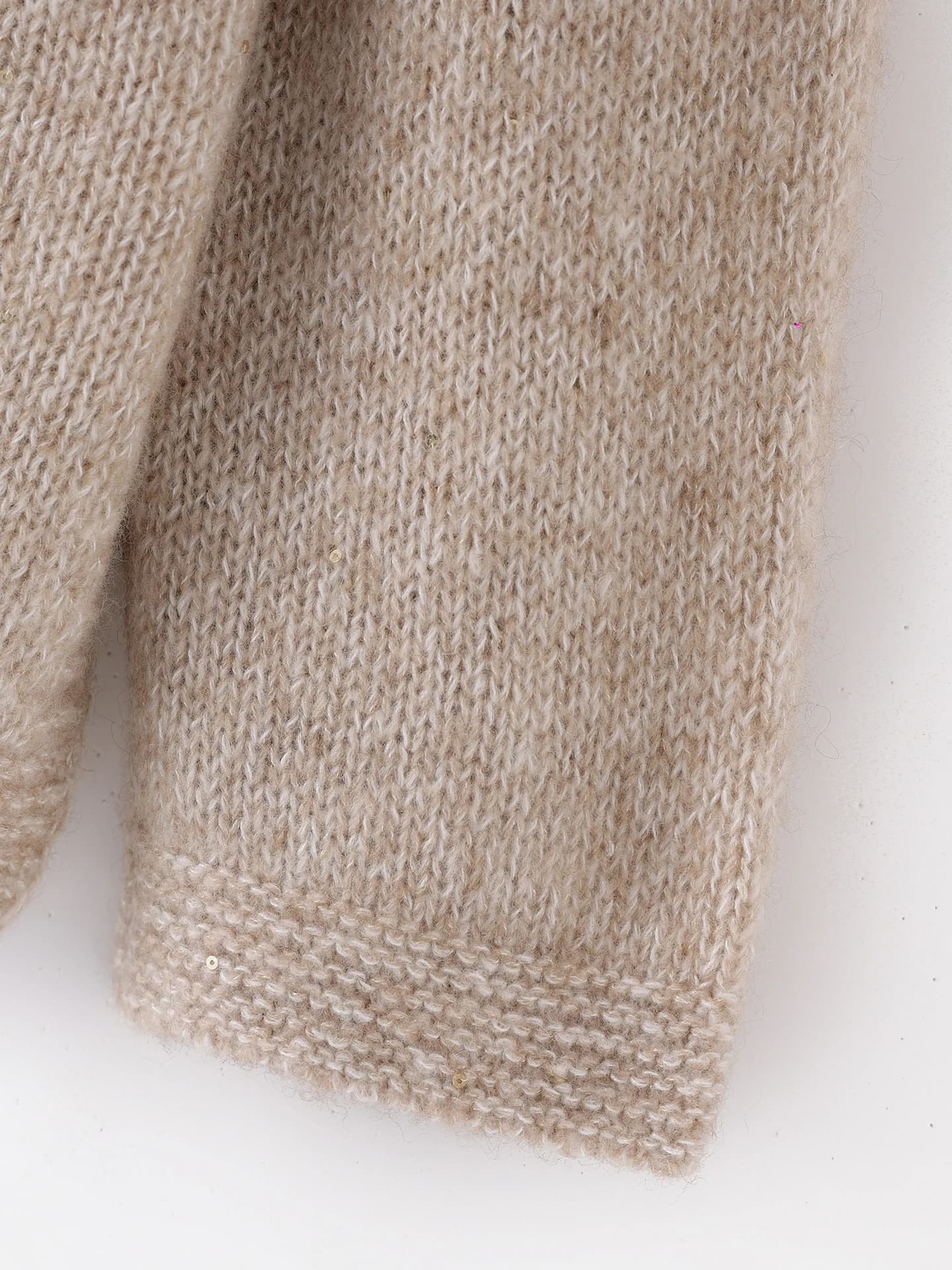 Velvet 3-5-7-Gauge Single-Ply Lurex Sequin Tie-Neck · DETAIL